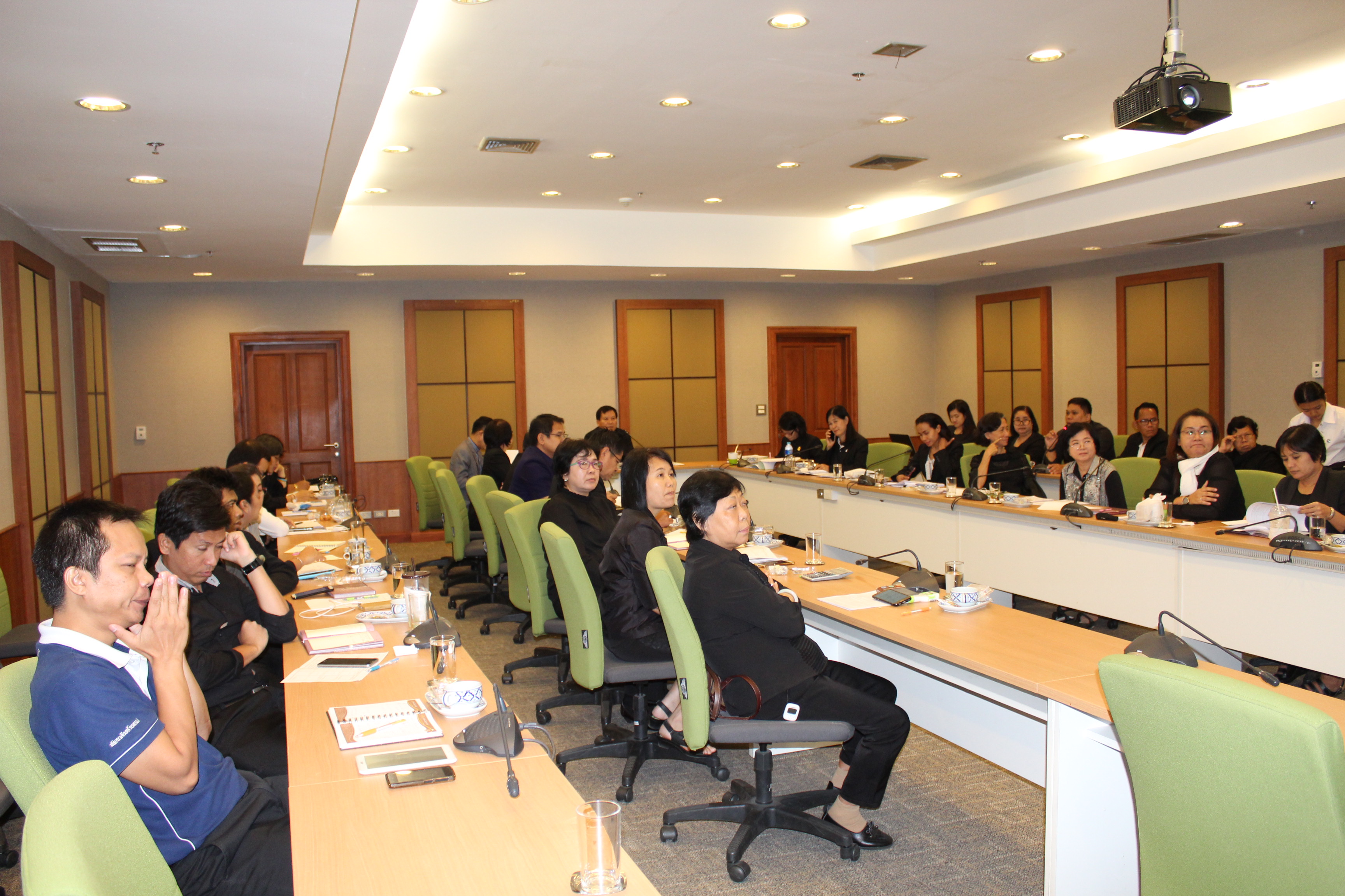 อำนวยการสำนักเสริมสร้างความเข้มแข็งชุมชน เป็นประธานการประชุมสำนักเสริมสร้างความเข้มแข็งชุมชน ครั้งที่ 7/2560