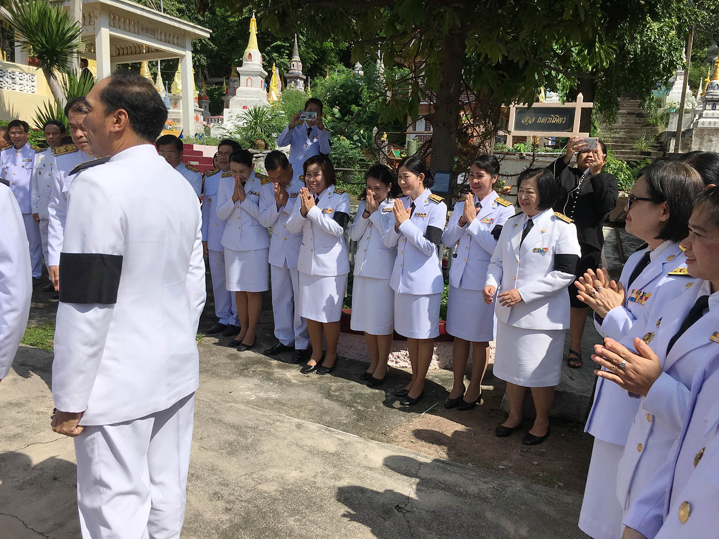 กฐินพระราชทานกรมการพัฒนาชุมชน ประจำปี พ.ศ.2560 ณ วัดจุฑาทิศธรรมสภารามวรวิหาร อำเภอเกาะสีชัง จังหวัดชลบุรี