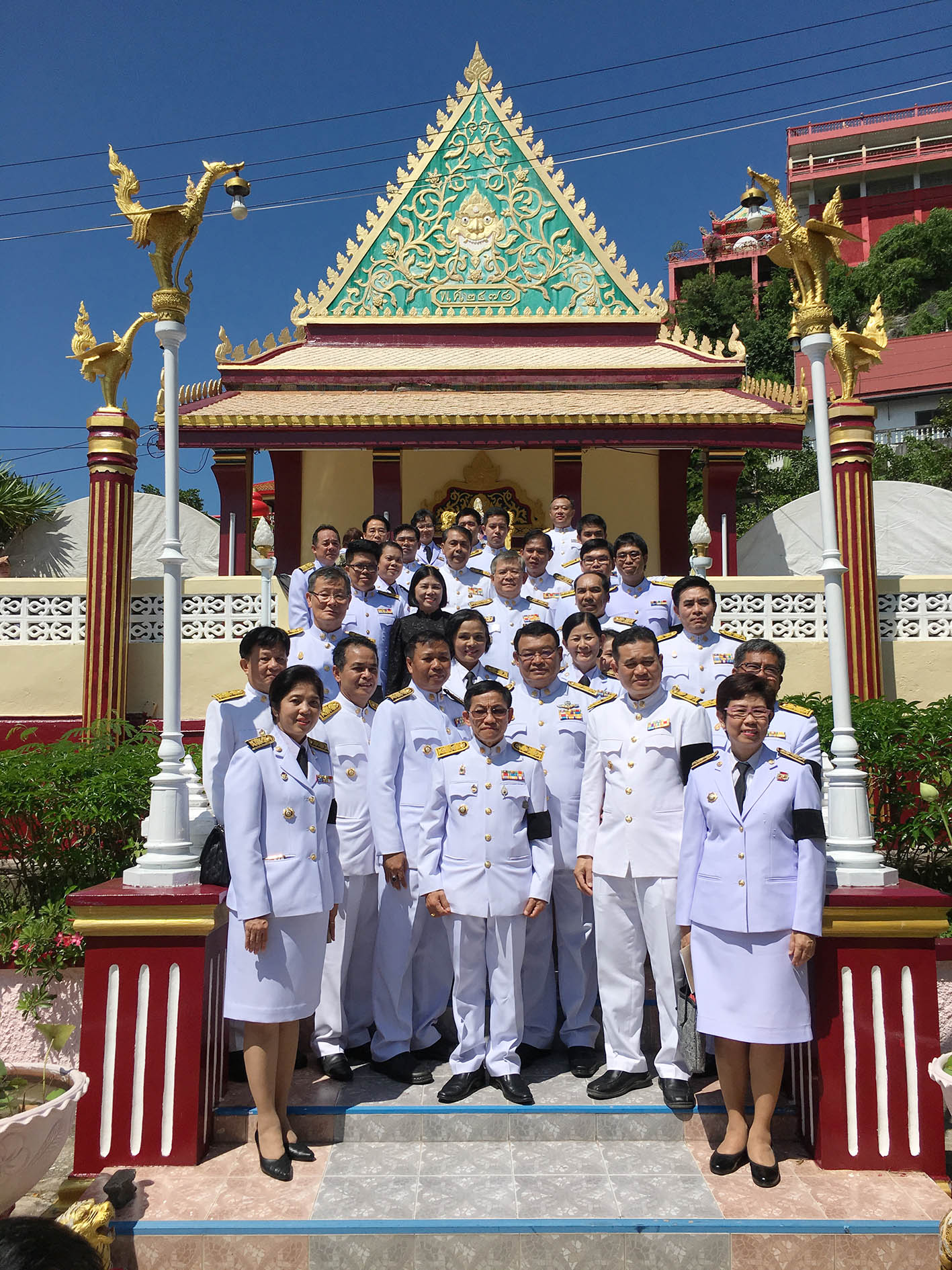 กฐินพระราชทานกรมการพัฒนาชุมชน ประจำปี พ.ศ.2560 ณ วัดจุฑาทิศธรรมสภารามวรวิหาร อำเภอเกาะสีชัง จังหวัดชลบุรี