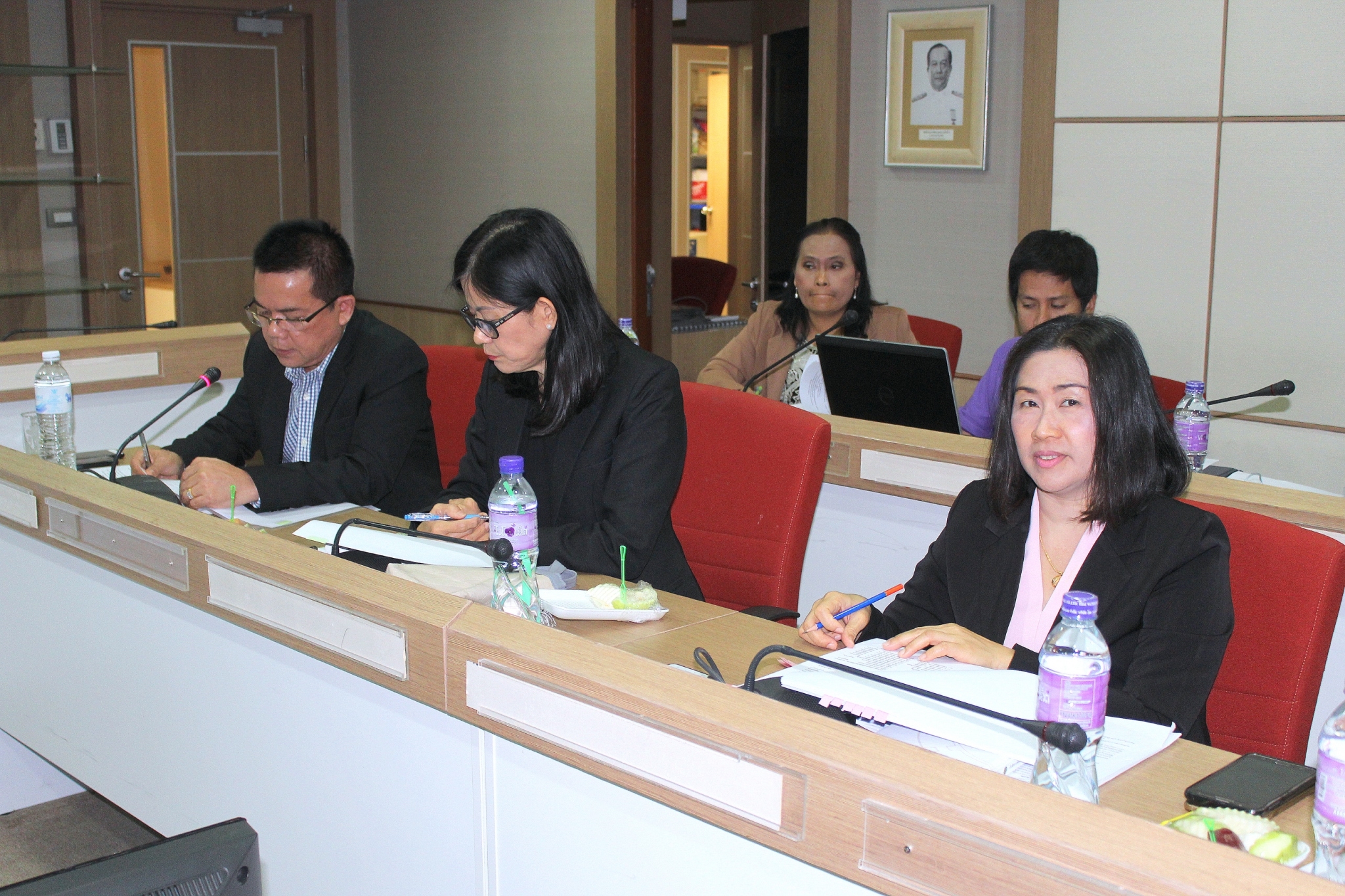 การประชุม” คณะกรรมการอำนวยการและคณะทำงานรับผิดชอบการดำเนินงานทอดผ้าป่ากองทุนพัฒนาเด็กชนบท ในพระราชูปถัมภ์สมเด็จพระเทพรัตนราชสุดาฯ สยามบรมราชกุมารี ประจำปี ๒๕๖๑”