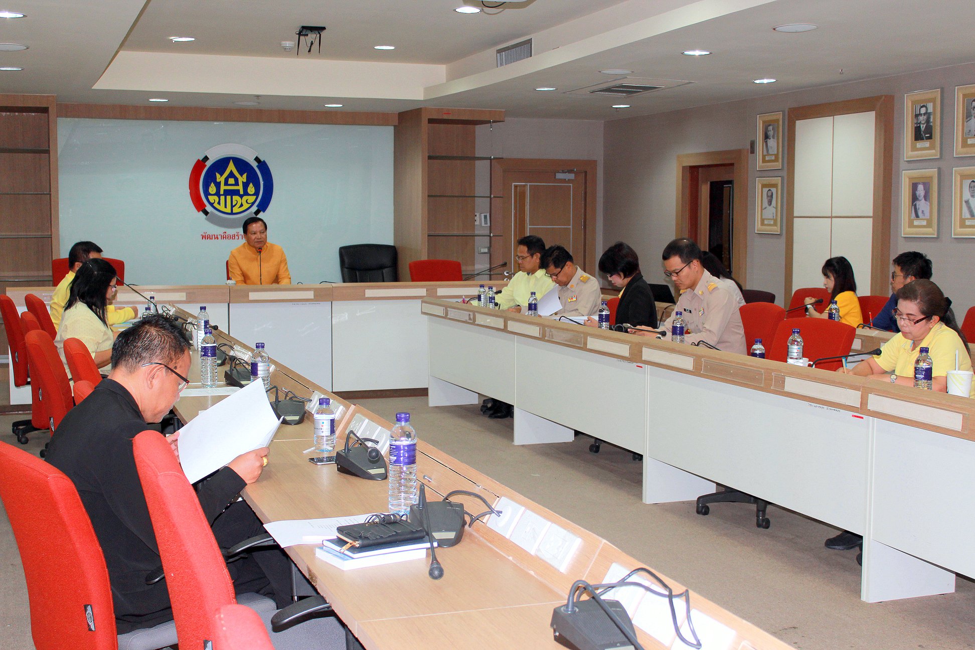 ประชุมเตรียมความพร้อมในการดำเนินงานโครงการพัฒนาหมู่บ้านเศรษฐกิจพอเพียง ประจำปี งบประมาณ พศ. 2562