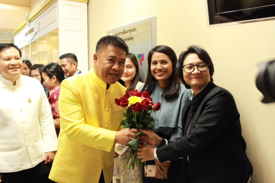 นายอุทัย ทองเดช ผู้อำนวยการสำนักเสริมสร้างความเข้มแข็งชุมชน พร้อมด้วย นักวิชาการพัฒนาชุมชนเชี่ยวชาญ ผู้อำนวยการกลุ่มงาน