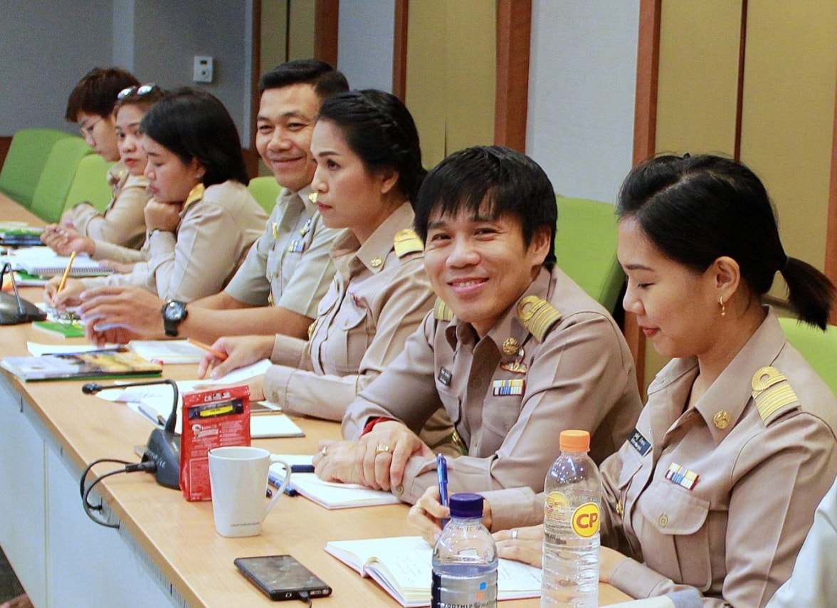 วันจันทร์ที่ 21 ตุลาคม 2562 เวลา 14.00 น. นางปราณี รัตนประยูร หัวหน้าผู้ตรวจราชการกรมฯ เป็นประธานการประชุม