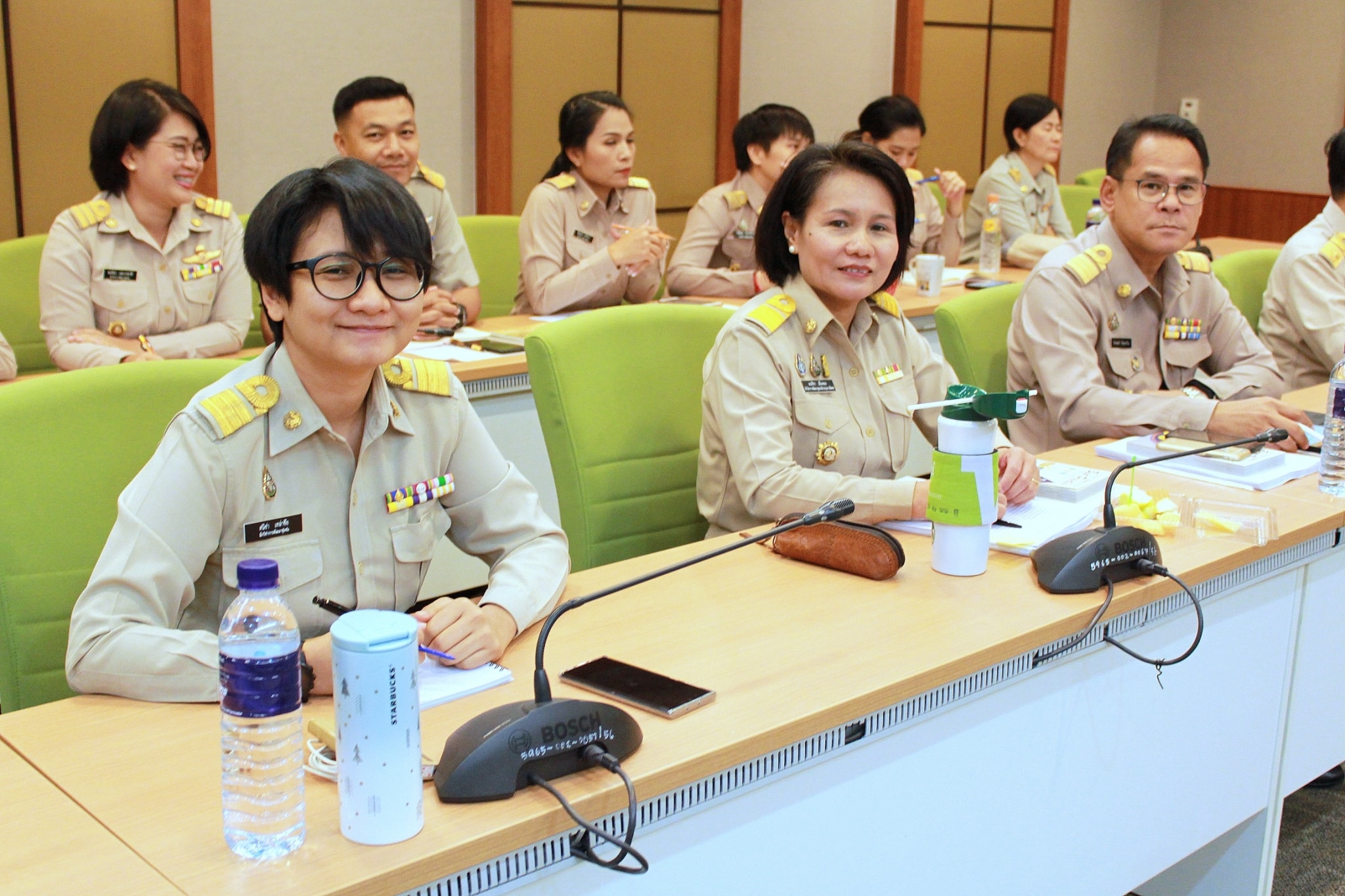 วันจันทร์ที่ 21 ตุลาคม 2562 เวลา 14.00 น. นางปราณี รัตนประยูร หัวหน้าผู้ตรวจราชการกรมฯ เป็นประธานการประชุม