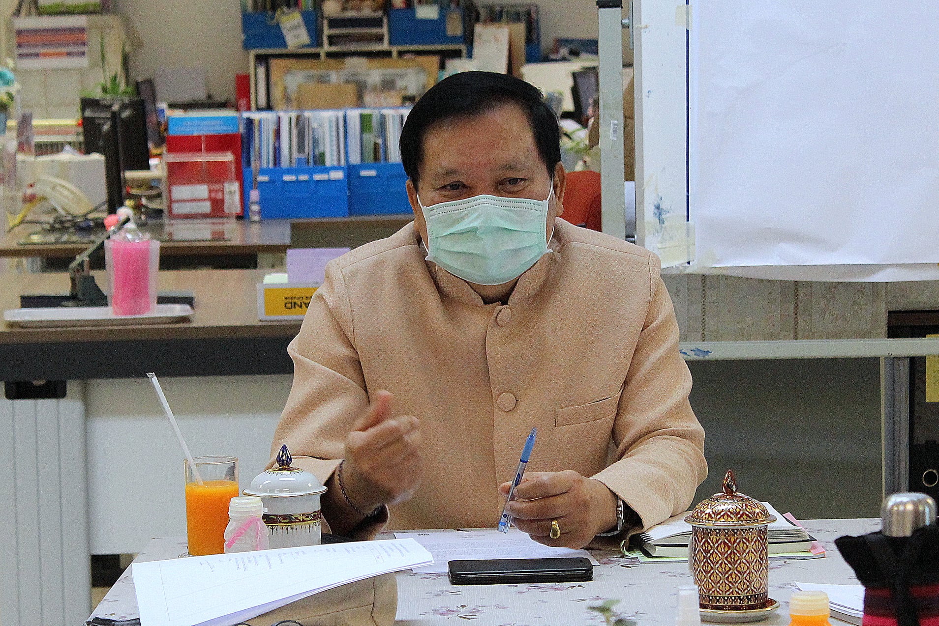 นายโชคชัย แก้วป่อง รองอธิบดีกรมการพัฒนาชุมชน