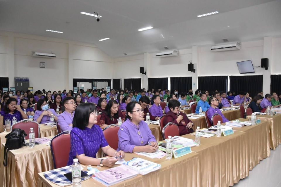 สสช.ร่วมสนับสนุนสร้างการรับรู้ “โคกหนองนาโมเดล” ในการประชุมเขตตรวจฯ ที่ ๑๗/๑๘