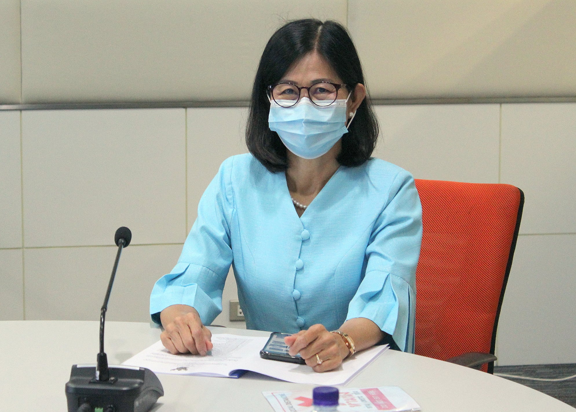 ผู้อำนวยการสำนักเสริมสร้างความเข้มแข็งชุมชน ประธานการประชุม” ติดตามความก้าวคณะทำงานรับผิดชอบการดำเนินงานทอดผ้าป่าสมทบกองทุนพัฒนาเด็กชนบท