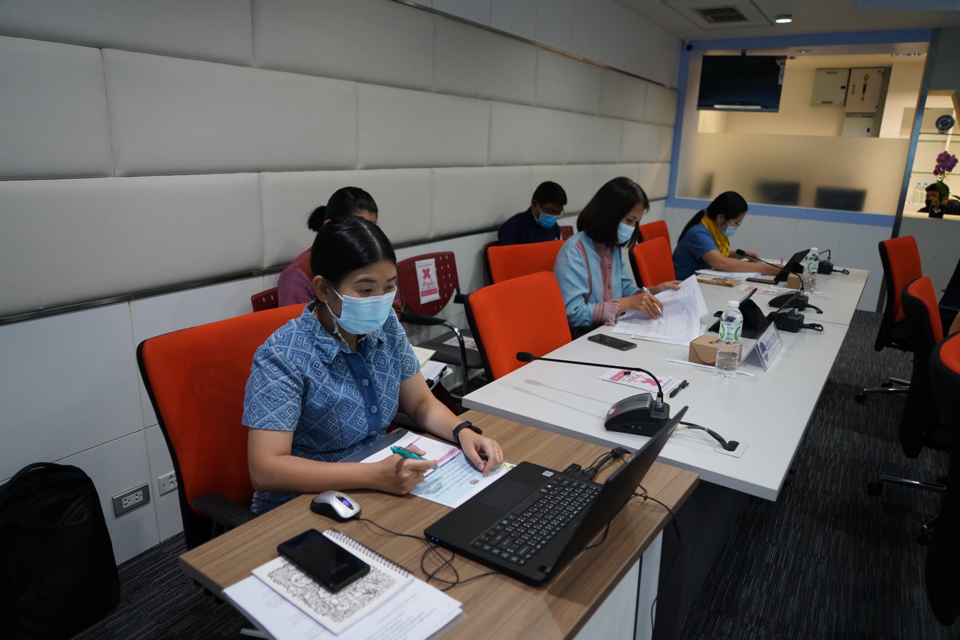 พช. เปิดตัวแพลตฟอร์มออนไลน์ “โคก หนอง นา พัฒนาชุมชน” บริการสารสนเทศเพื่อประชาชน มุ่งเน้นในการข้อมูล สื่อสารแลกเปลี่ยนองค์ความรู้ ในการขับเคลื่อนโครงการพัฒนาคุณภาพชีวิตตามหลักทฤษฎีใหม่