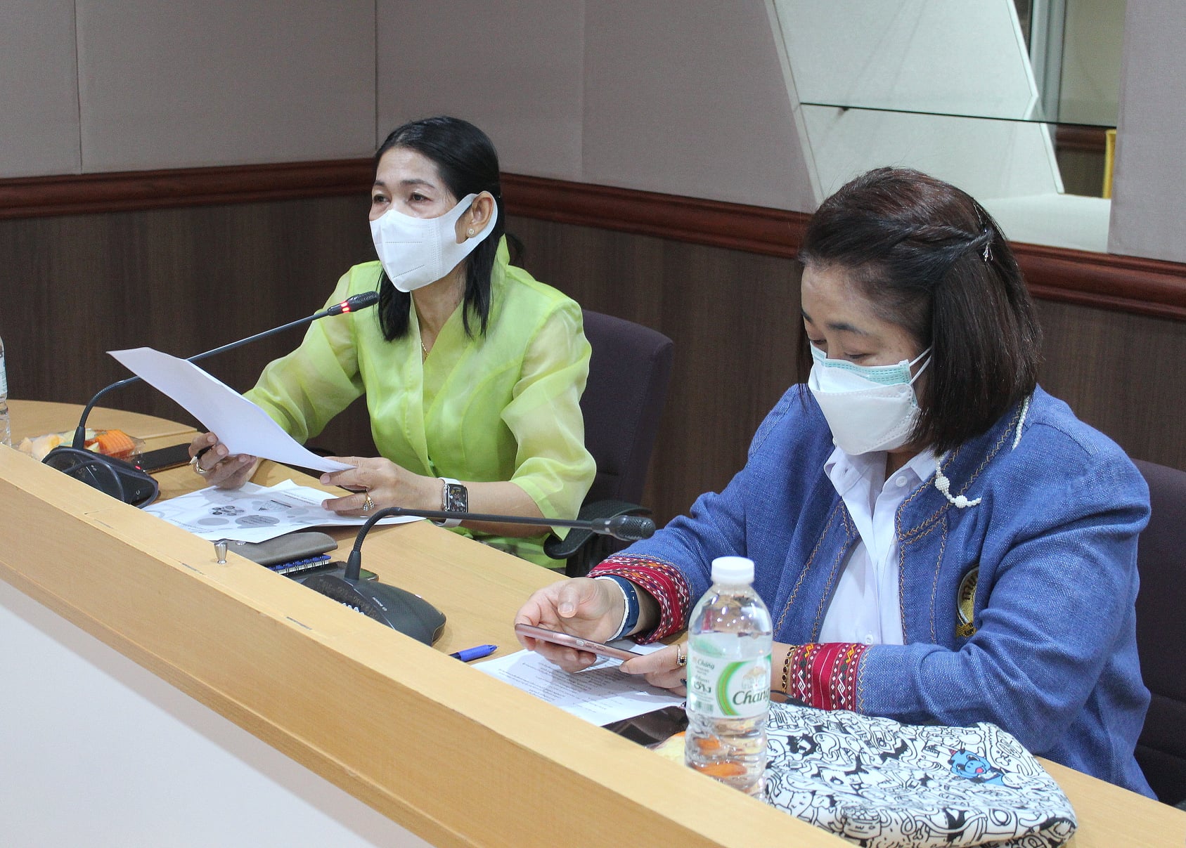 นางสาวนิภา ทองกัอน ผู้อำนวยการสำนักเสริมสร้างความเข้มแข็งชุมชน มอบหมายให้นางศิริพร ฤทธิสนธิ์ ผู้อำนวยการกลุ่มงานการพัฒนาเศรษฐกิจฐานรากและประชารัฐ