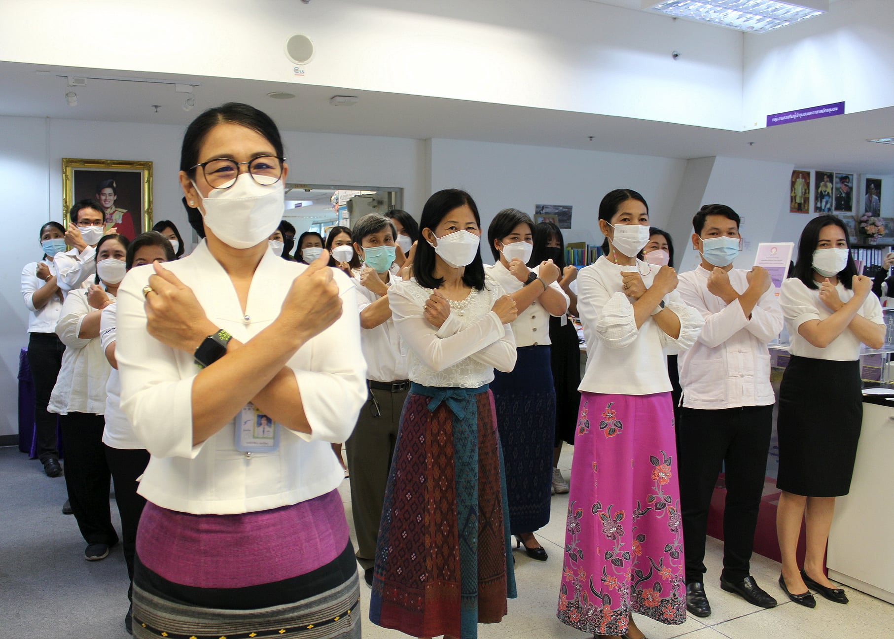 สำนักเสริมสร้างความเข้มแข็งชุมชน กรมการพัฒนาชุมชน แสดงสัญลักษณ์และร่วมประกาศเจตนารมณ์ในการต่อต้านการทุจริต เนื่องในวันต่อต้านคอร์รัปชันสากล (International Anti-Corruption Day)