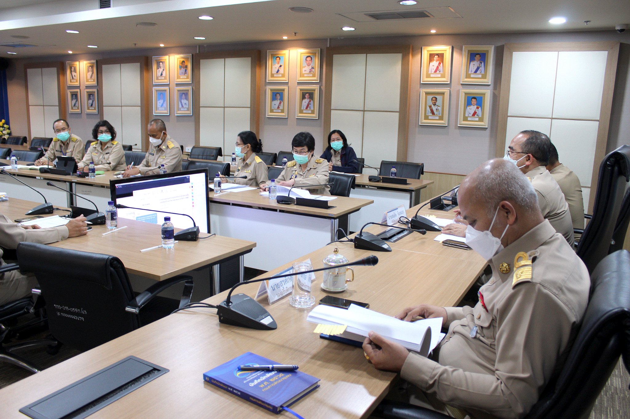 นายสมคิด จันทมฤก อธิบดีกรมการพัฒนาชุมชน เป็นประธานการประชุม “คณะทำงานพัฒนาชุมชนขับเคลื่อนการแก้ไขปัญหาช้างป่าพื้นที่รอยต่อ 5 จังหวัดภาคตะวันออก” ครั้งที่ 1/2565