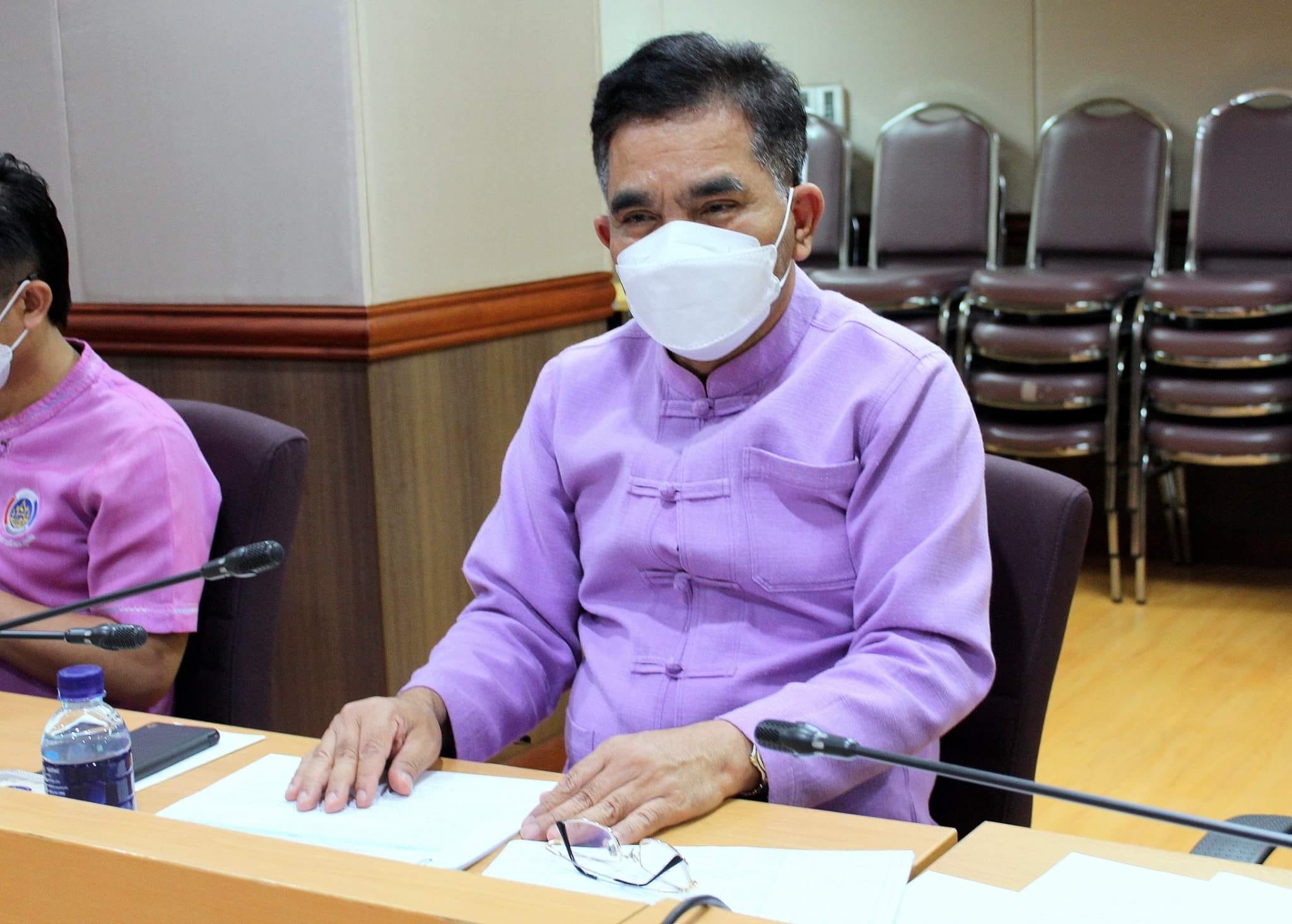 นางสาวนิภา ทองก้อน ผู้อำนวยการสำนักเสริมสร้างความเข้มแข็งชุมชน