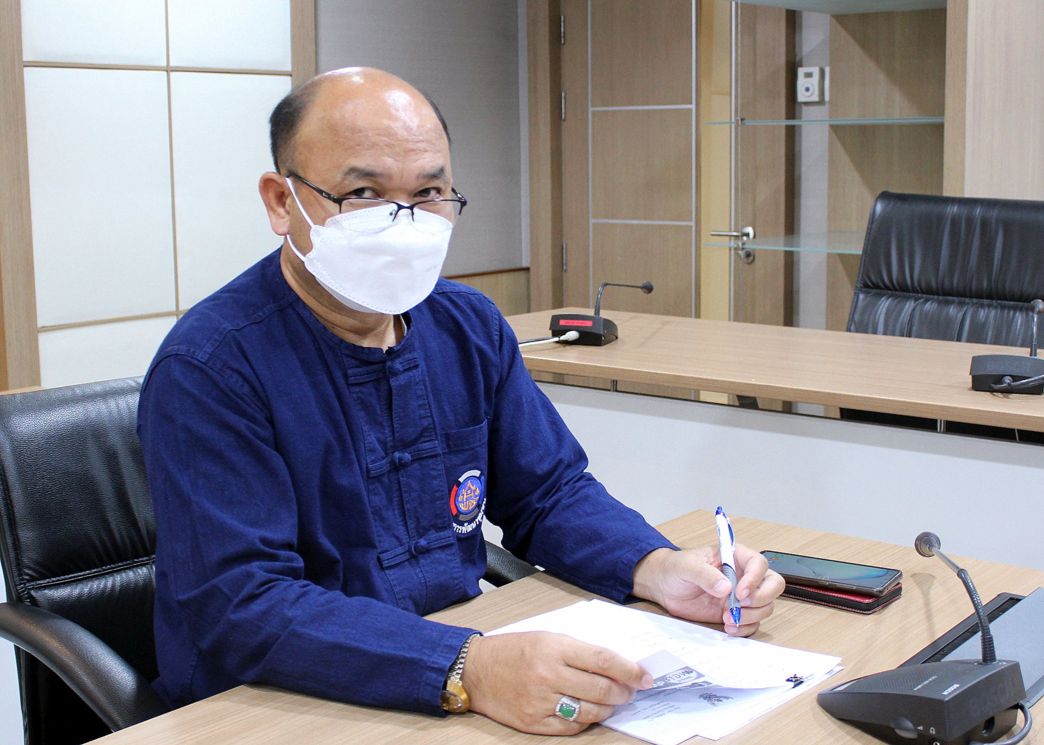 นายสมคิด จันทมฤก อธิบดีกรมการพัฒนาชุมชน เป็นประธานการประชุมเลขานุการคณะกรรมการขจัดความยากจนและพัฒนาคนทุกช่วงวัยอย่างยั่งยืนตามหลักปรัชญาของเศรษฐกิจพอเพียง