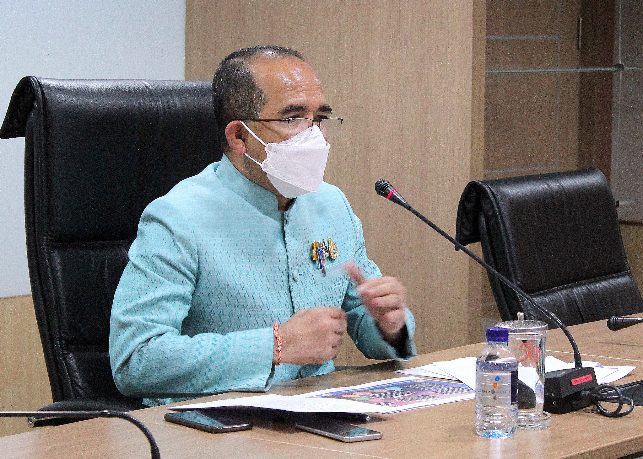 นายสมคิด จันทมฤก อธิบดีกรมการพัฒนาชุมชน เป็นประธานการประชุมเลขานุการคณะกรรมการขจัดความยากจนและพัฒนาคนทุกช่วงวัยอย่างยั่งยืนตามหลักปรัชญาของเศรษฐกิจพอเพียง