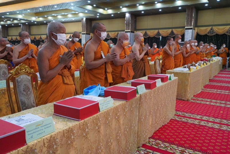 สมเด็จพระมหาวีรวงศ์ และปลัดกระทรวงมหาดไทย จับมือ 15 องค์กรเดินหน้ายุทธศาสตร์ “ โครงการวัด  ประชา รัฐ สร้างสุข” สร้าง ONE TEAM สู่เป้าหมาย “วัดสวยด้วยความสุข” และ “การสร้างวัดในใจคน” สู่การ จัดการสิ่งแวดล้อมของวัดและชุมชนอย่างยั่งยืน