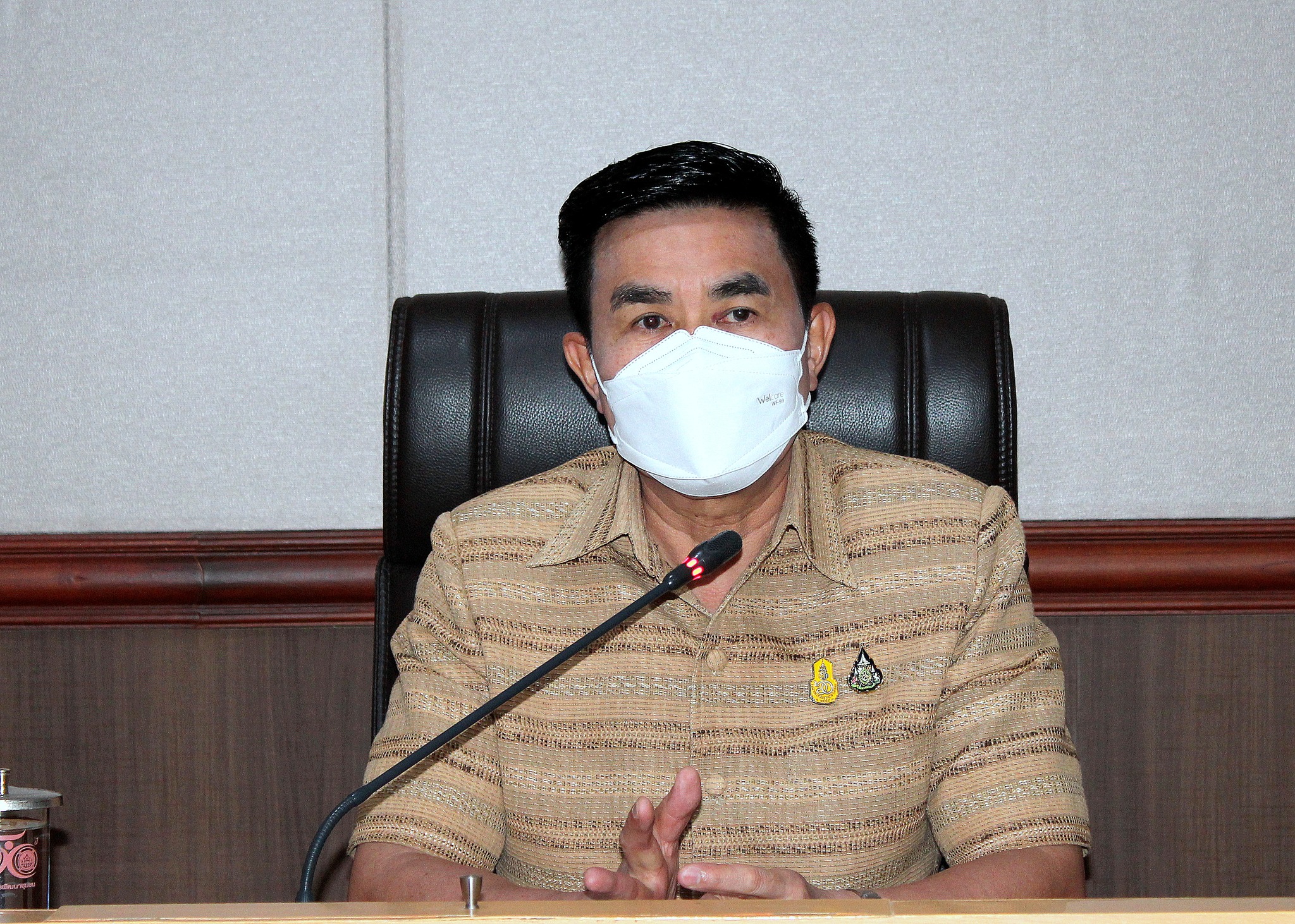 อธิบดีกรมการพัฒนาชุมชน มอบหมายให้นายวิฑูรย์ นวลนุกูล รองอธิบดีกรมการพัฒนาชุมชน เป็นประธานการประชุม “หารือแนวทางการช่วยเหลือผู้ที่ได้รับพระราชทานอภัยโทษ และอภัยโทษลดโทษปล่อยตัว พ.ศ. 2565”