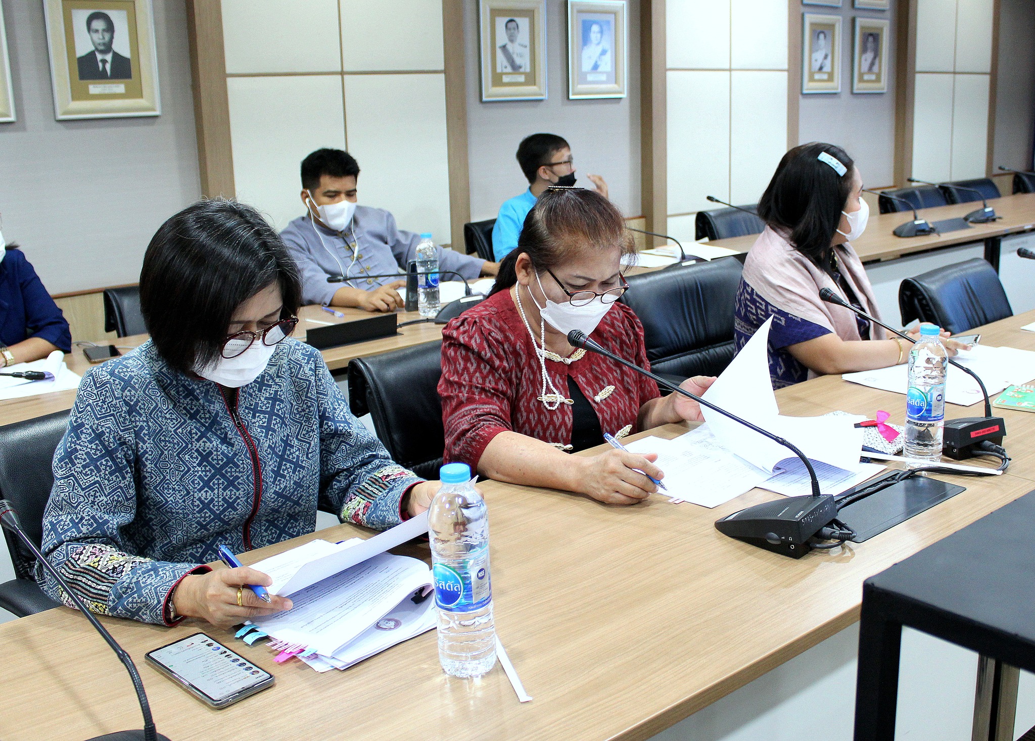 การประชุมคณะทำงานรับผิดชอบการดำเนินงานทอดผ้าป่าสมทบกองทุนพัฒนาเด็กชนบท ฯ