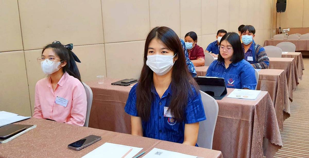 การประชุมเชิงปฏิบัติการพัฒนาศักยภาพเจ้าหน้าที่พัฒนาชุมชนผู้รับผิดชอบงานพัฒนาหมู่บ้านคนรักช้าง ตามโครงการพัฒนาหมู่บ้านเศรษฐกิจพอเพียง