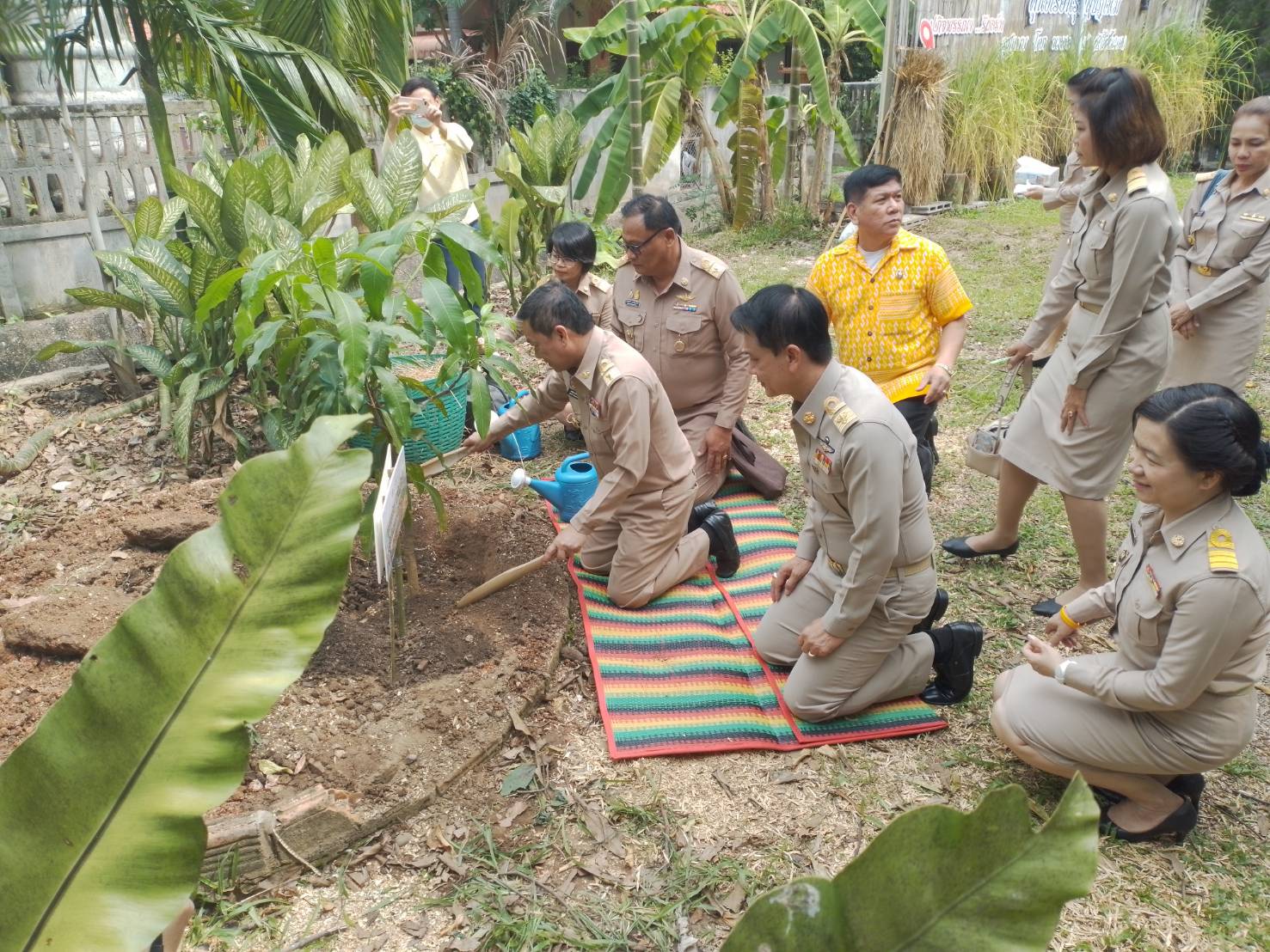 เยี่ยมชมศูนย์เรียนรู้โคก หนอง นา ป่าไผ่โมเดล จังหวัดเชียงใหม่
