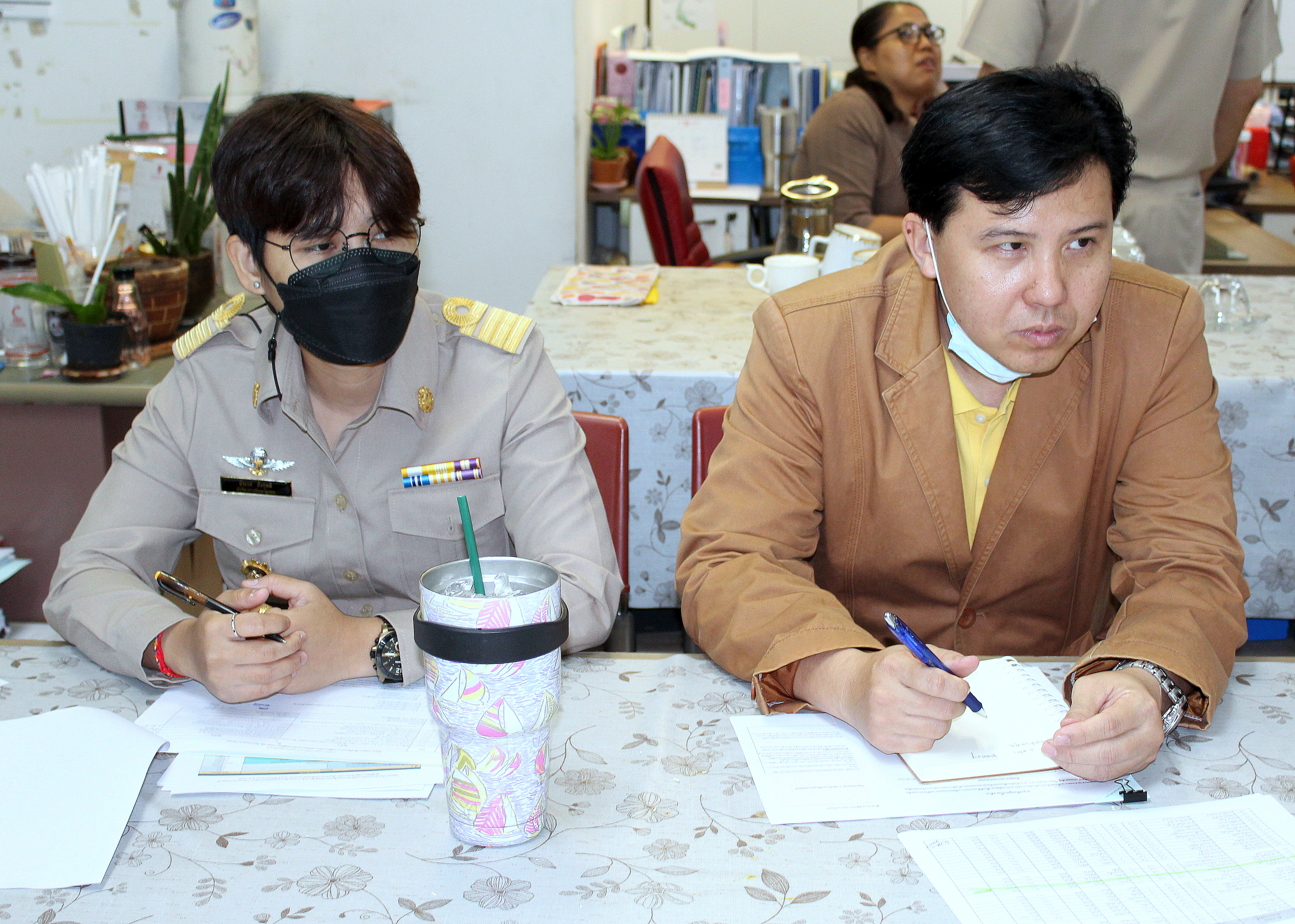การติดตามความก้าวหน้าการดำเนินงานโครงการพัฒนาพื้นที่ต้นแบบการพัฒนาคุณภาพชีวิตตามหลักทฤษฎีใหม่ประยุกต์สู่ “โคก หนอง นา โมเดล”