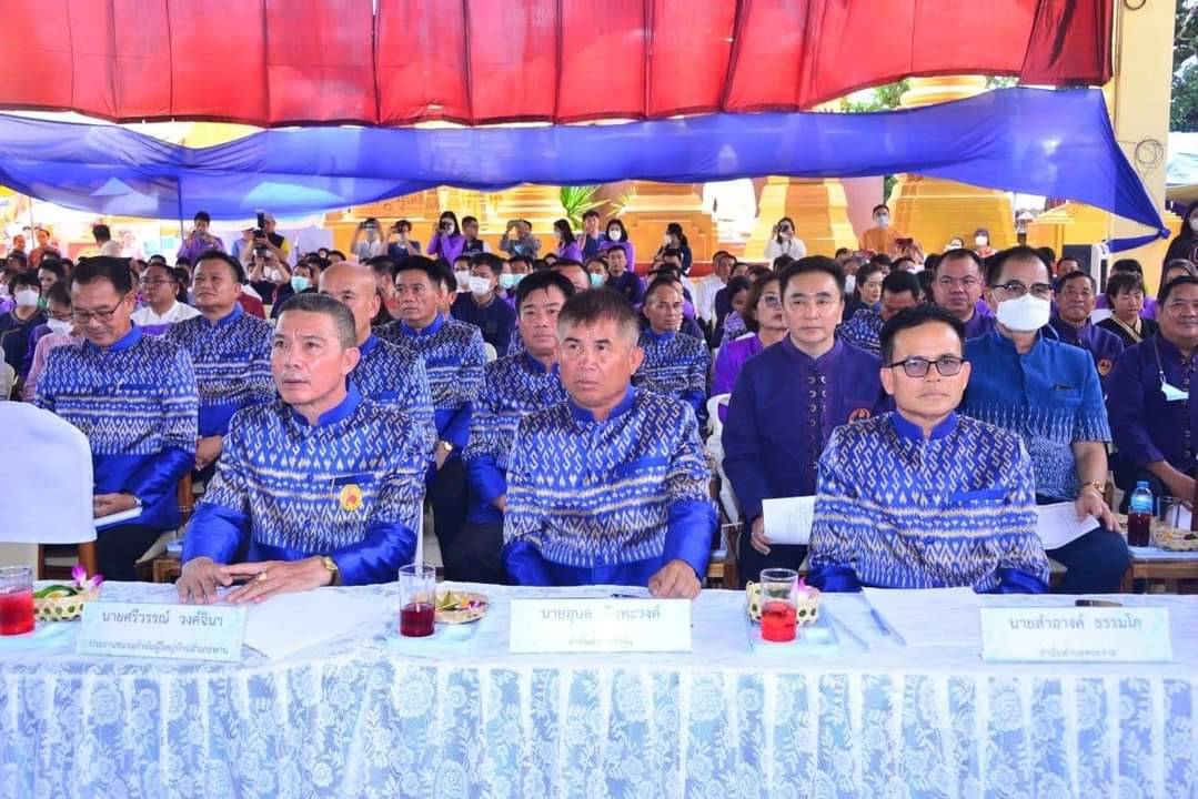 ปลัด มท. ลงพื้นที่ตรวจเยี่ยมให้กำลังใจกลุ่มผู้สูงอายุ เด็ก เยาวชน และภาคีเครือข่าย ณ วัดหัวฝาย จังหวัดเชียงราย เน้นย้ำ “นายอำเภอเป็นผู้มีบทบาทสำคัญในการบูรณาการทุกภาคส่วนขับเคลื่อนงานเพื่อบำบัดทุกข์ บำรุงสุข สร้างคุณภาพชีวิตที่ดีให้กับพี่น้องประชาชนอย่างยั่งยืน”