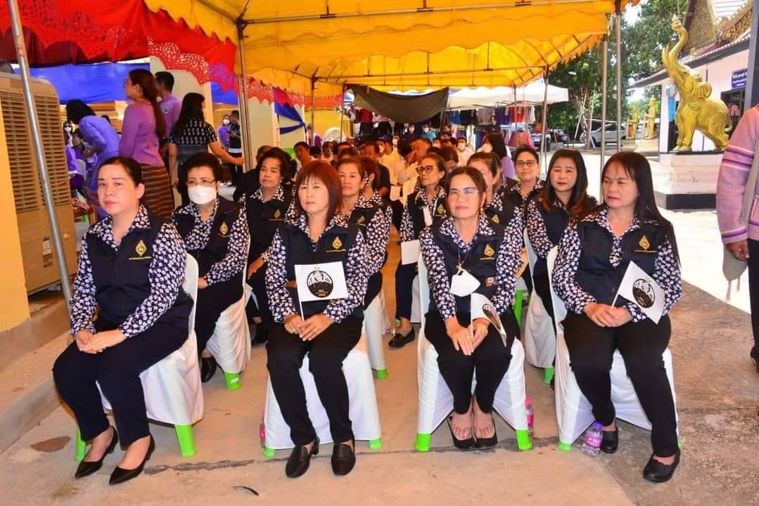 ปลัด มท. ลงพื้นที่ตรวจเยี่ยมให้กำลังใจกลุ่มผู้สูงอายุ เด็ก เยาวชน และภาคีเครือข่าย ณ วัดหัวฝาย จังหวัดเชียงราย เน้นย้ำ “นายอำเภอเป็นผู้มีบทบาทสำคัญในการบูรณาการทุกภาคส่วนขับเคลื่อนงานเพื่อบำบัดทุกข์ บำรุงสุข สร้างคุณภาพชีวิตที่ดีให้กับพี่น้องประชาชนอย่างยั่งยืน”