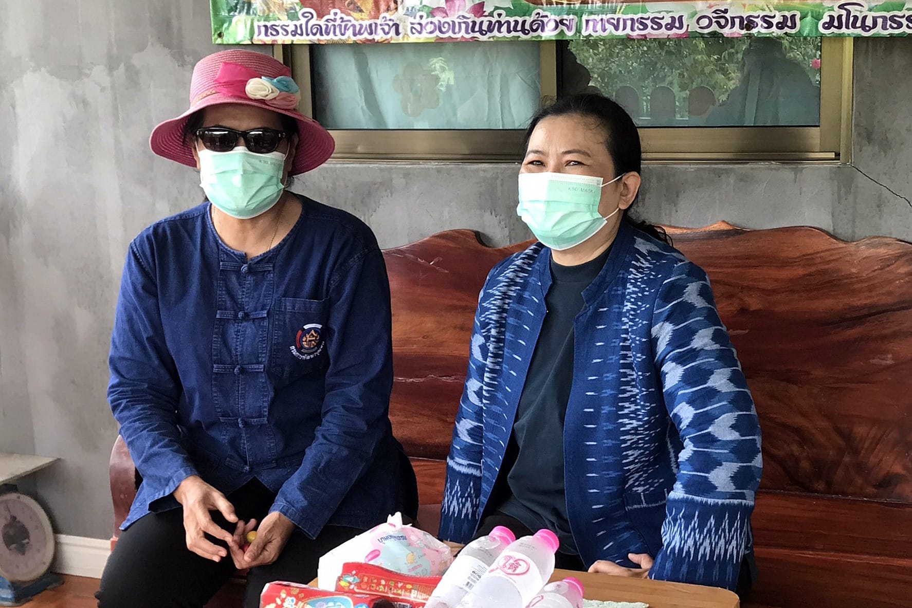 งพื้นที่ติดตามผลการดำเนินงานการขับเคลื่อนโครงการพัฒนาหมู่บ้านเศรษฐกิจพอเพียง ประจำปีงบประมาณ พ.ศ. 2566 กิจกรรม 2.3 การขับเคลื่อนกิจกรรมการพัฒนาวิถีชีวิตเศรษฐกิจพอเพียง 2.3.2 สนับสนุนการพัฒนาวิถีชีวิตเศรษฐกิจพอเพียง 1) สนับสนุนการพัฒนาวิถีชีวิตเศรษฐกิจพอเพียง