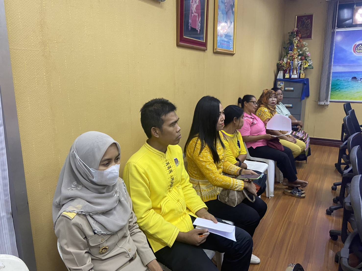 บทบาทองค์กรสตรี และผู้นำ อช. ในการขับเคลื่อนการขจัดความยากจน การส่งเสริมสนับสนุนบทบาทการขับเคลื่อนการขจัดความยากจน และการบูรณาการงาน จังหวัดสตูล