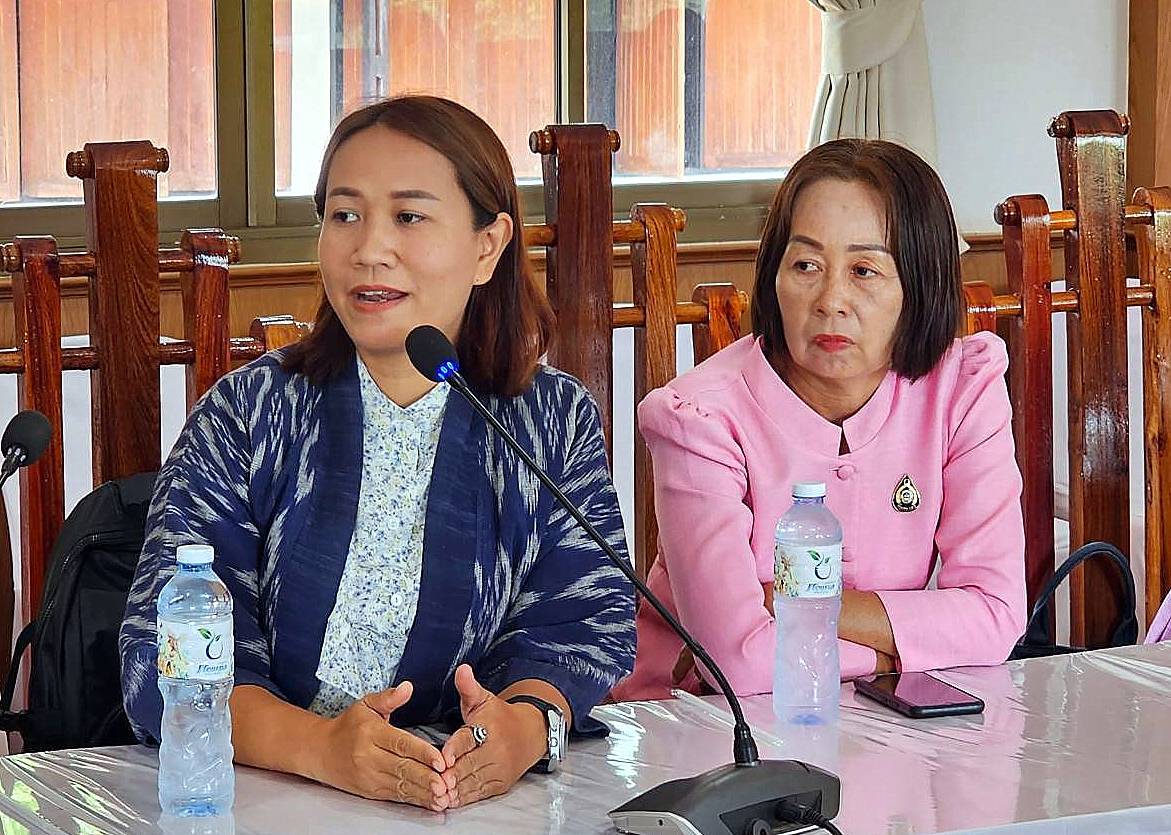 กรมการพัฒนาชุมชนสนับสนุนการดำเนินงานขับเคลื่อนการขจัดความยากจนคณะกรรมการพัฒนาสตรีจังหวัดเลย