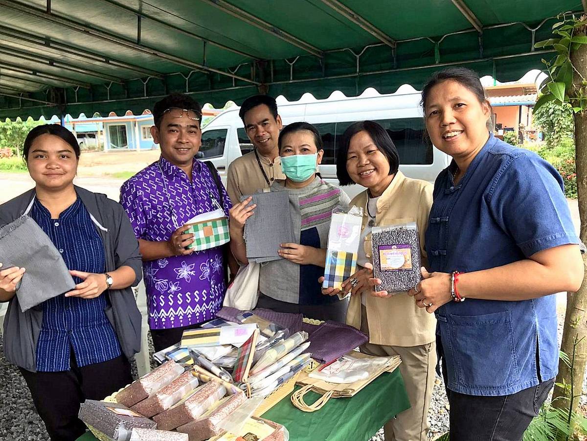กรมการพัฒนาชุมชน ลงพื้นที่ร่วมสนับสนุนการขับเคลื่อนงานภายใต้โครงการพัชรสุธาคชานุรักษ์ กิจกรรมสนับสนุนการพัฒนาหมู่บ้านคนรักษ์ช้าง จังหวัดระยอง