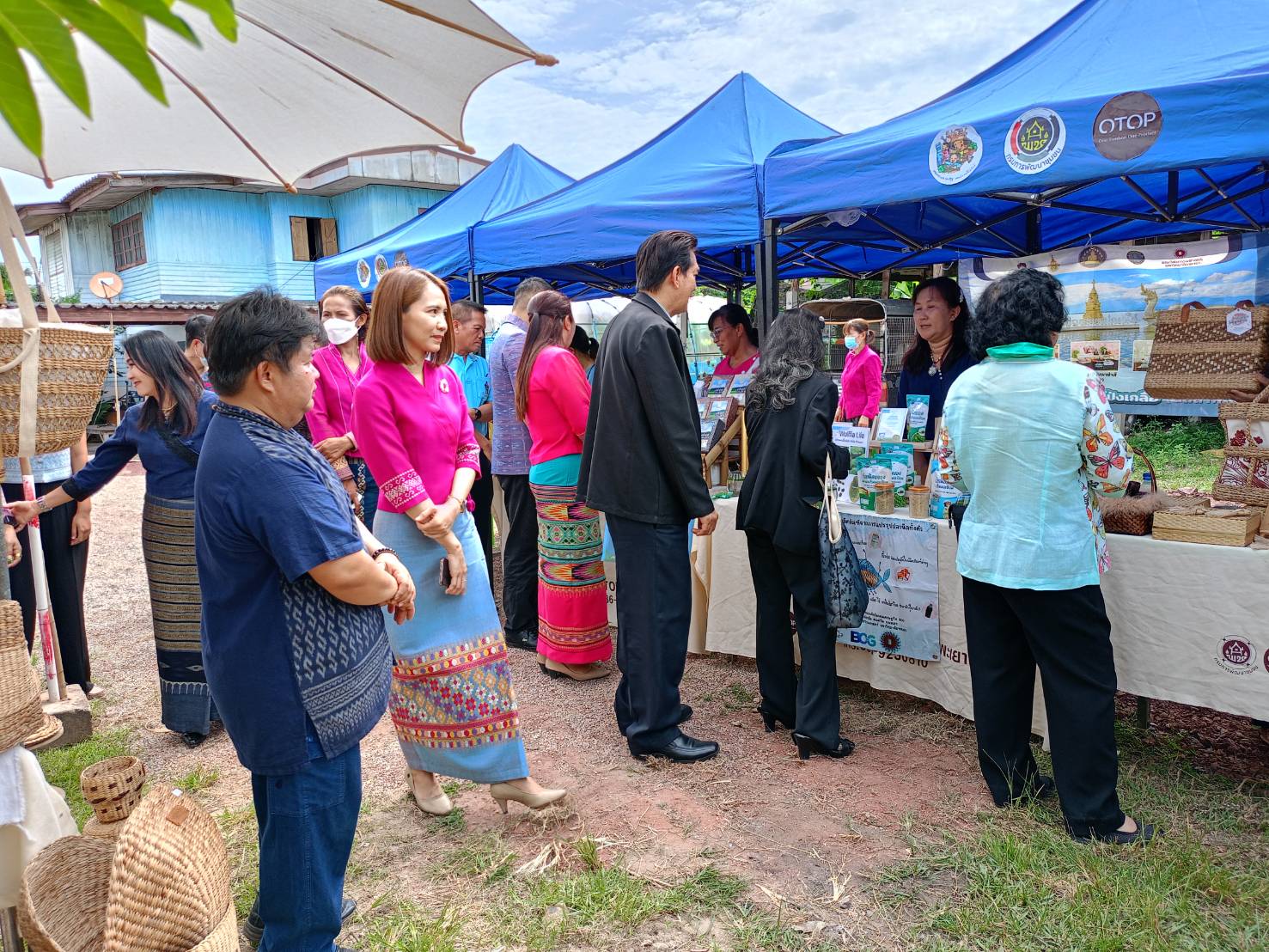 คัดเลือกหมู่บ้านหัตถกรรมดีเด่น ประจำปี 2566 โดยมีวัตถุประสงค์เพื่อคัดเลือกเข้ารับรางวัล ” หม่อมงามจิตต์ บุรฉัตร” ประจำปี 2566