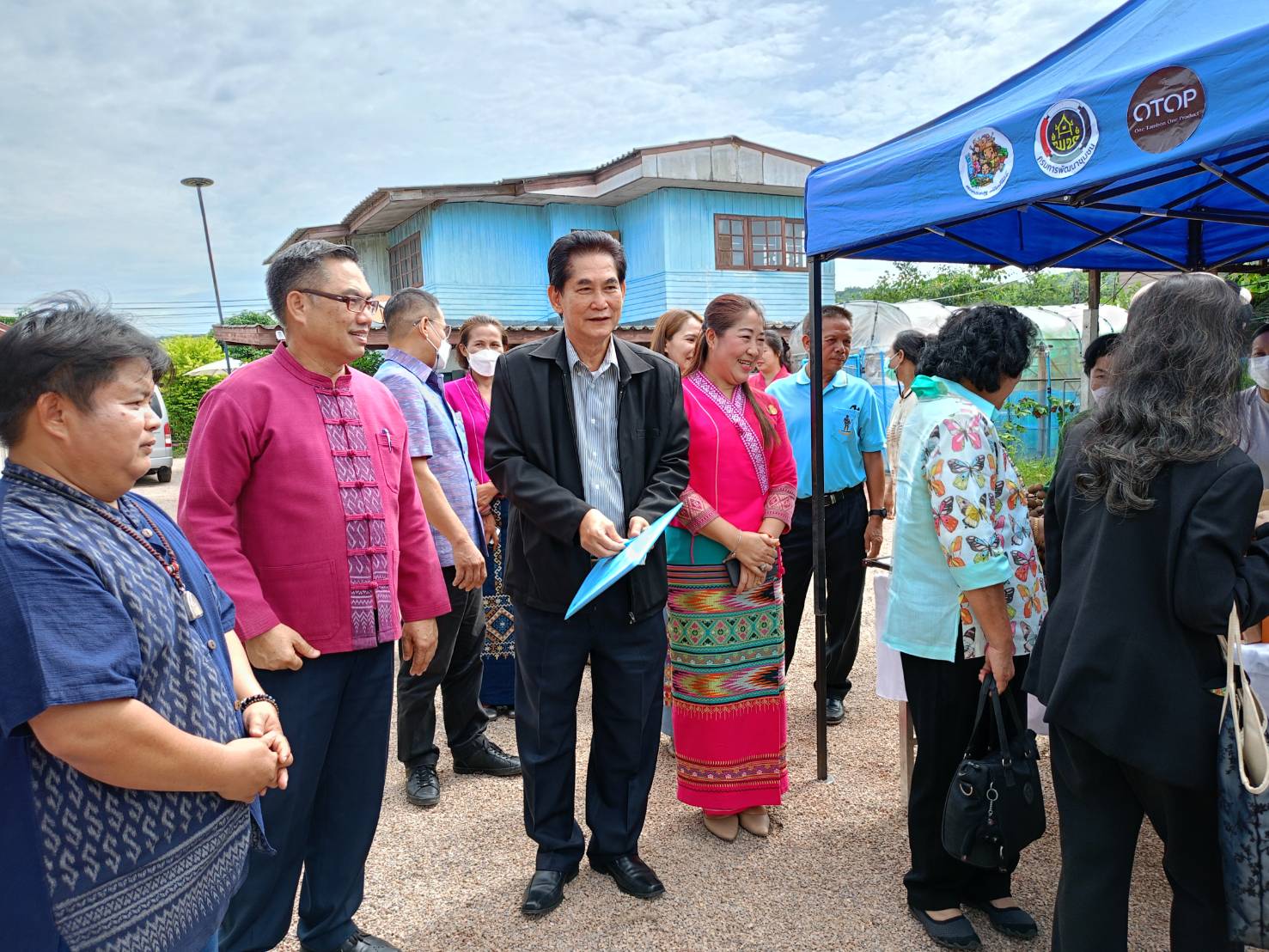 คัดเลือกหมู่บ้านหัตถกรรมดีเด่น ประจำปี 2566 โดยมีวัตถุประสงค์เพื่อคัดเลือกเข้ารับรางวัล ” หม่อมงามจิตต์ บุรฉัตร” ประจำปี 2566