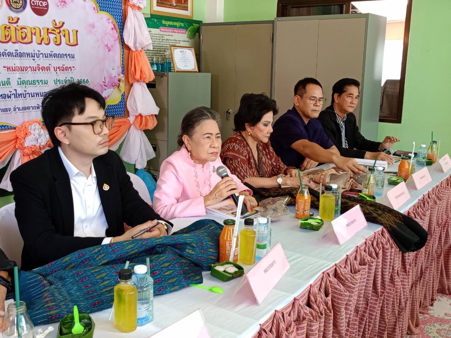ลงพี้นที่จังหวัดนครสวรรค์และจังหวัดพิจิตร เพื่อเข้าร่วมการคัดเลือกหมู่บ้านหัตถกรรมดีเด่น ประจำปี 2566 โดยมีวัตถุประสงค์เพื่อคัดเลือกเข้ารับรางวัล ” หม่อมงามจิตต์ บุรฉัตร” ประจำปี 2566