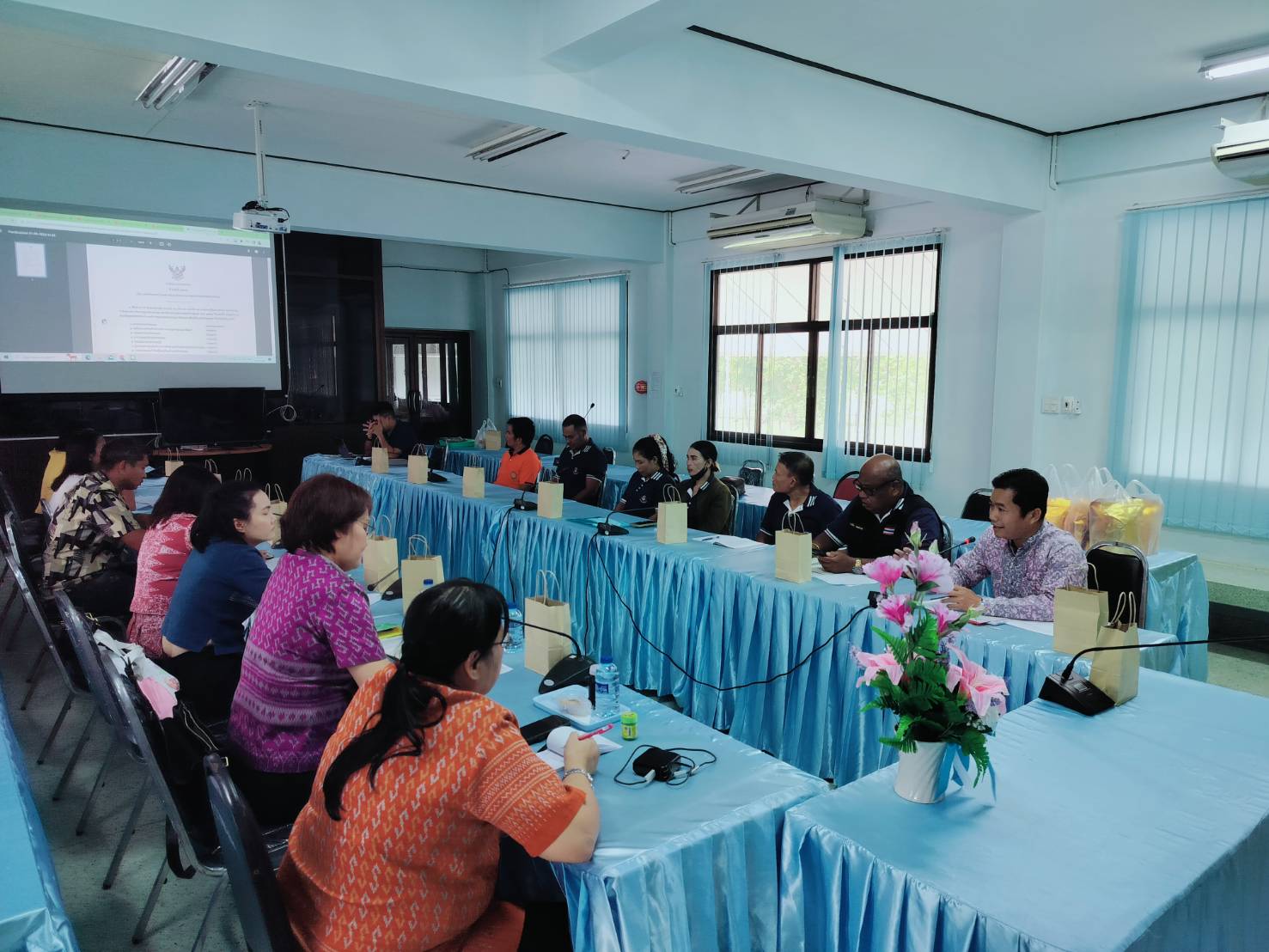 ติดตามการขับเคลื่อนกิจกรรมสนับสนุนการจัดทำแผนพัฒนาตำบล