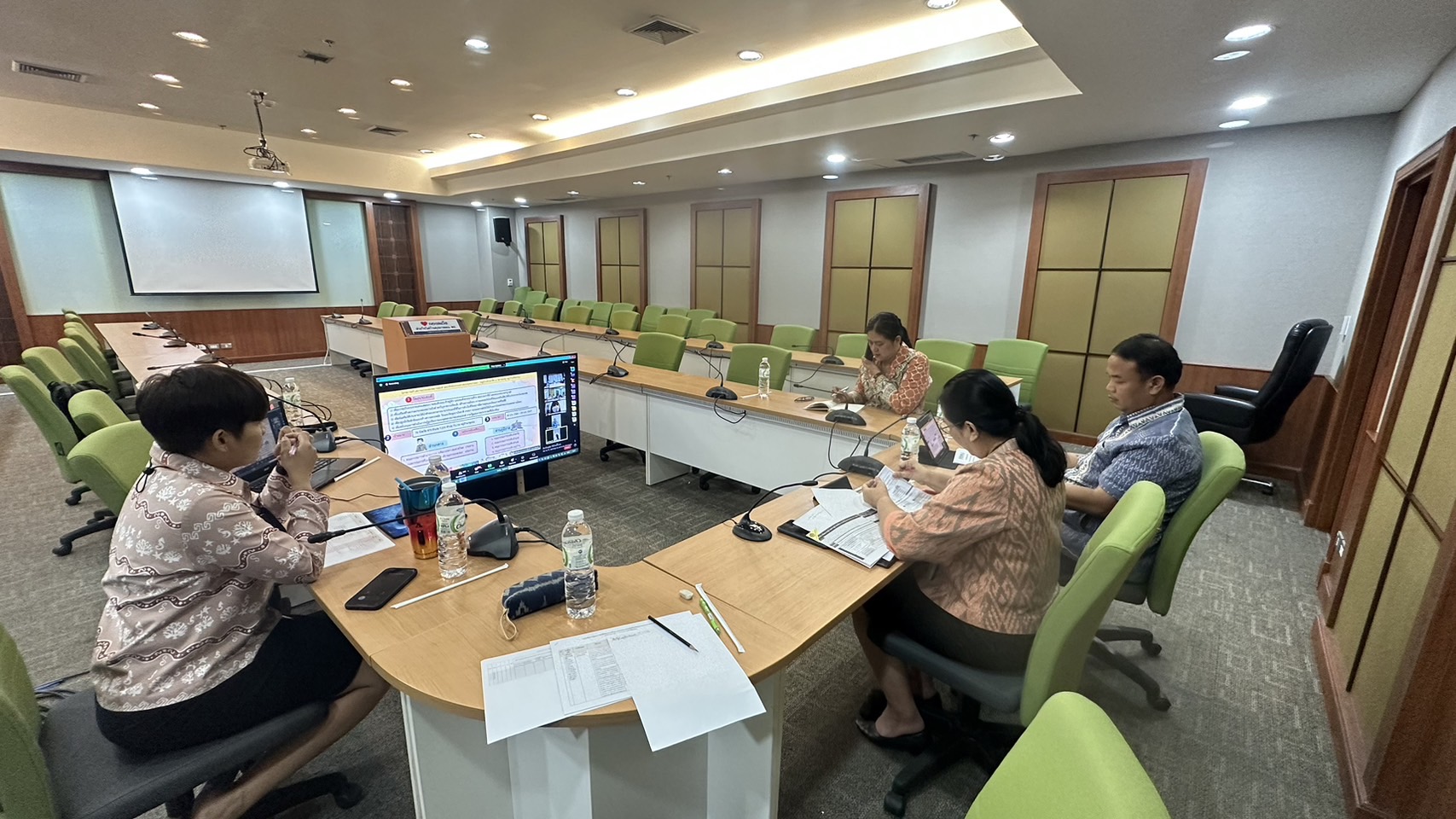 ซักซ้อมการขับเคลื่อนโครงการสร้างความปรองดองสมานฉันท์ โดยใช้หลักธรรมทางพระพุทธศาสนา “หมู่บ้านรักษาศีล 5 ขยายผลสู่หมู่บ้านศีลธรรม”