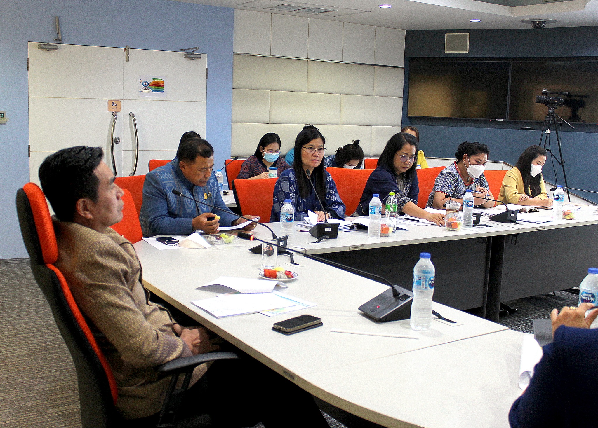 ประชุมคณะกรรมการอำนวยการและคณะทำงานขับเคลื่อนการพัฒนาศูนย์เรียนรู้การพัฒนาคุณภาพชีวิตตามหลักทฤษฎีใหม่ ประยุกต์สู่ “โคก หนอง นา โมเดล” ครั้งที่ 1/2566