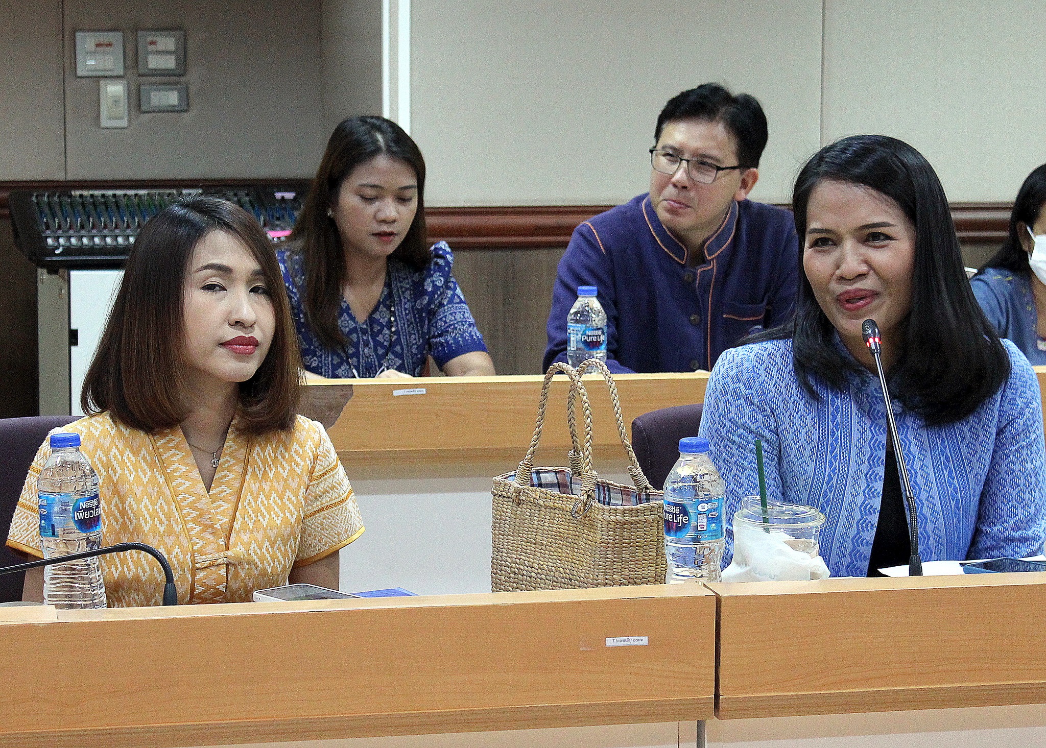 ประชุมสำนักเสริมสร้างความเข้มแข็งชุมชน ครั้งที่ 9/2566