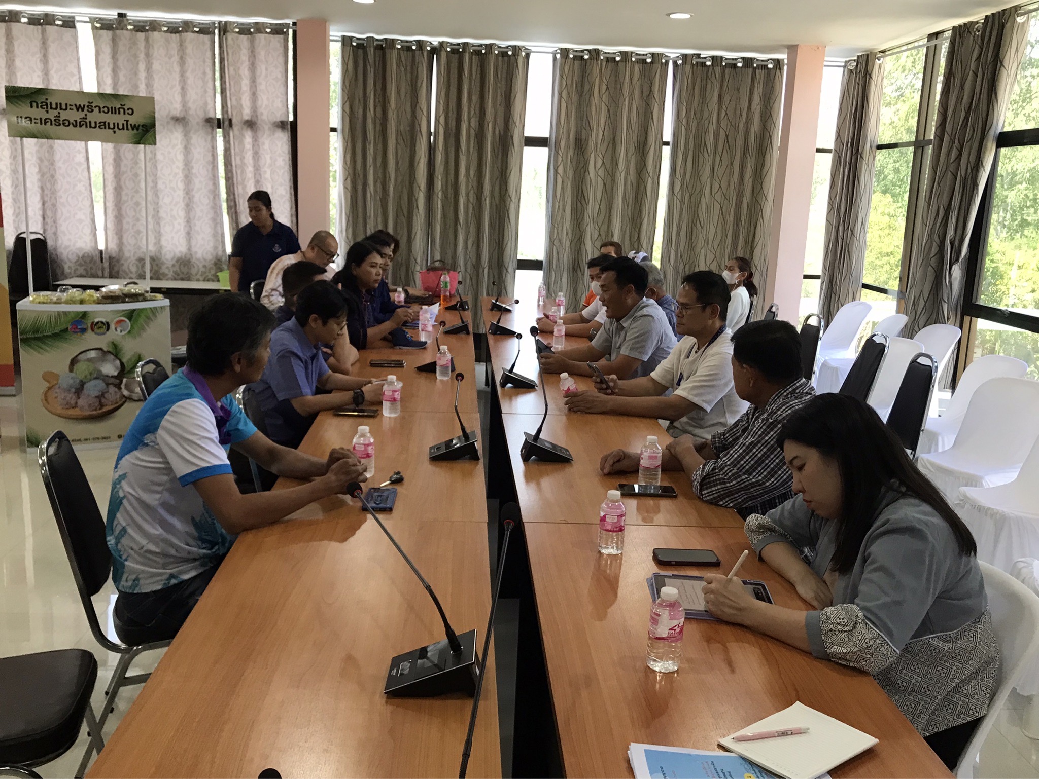 โครงการพัชรสุธาคชานุรักษ์ กิจกรรมสนับสนุนการพัฒนาหมู่บ้านคนรักษ์ช้าง จังหวัดชลบุรี