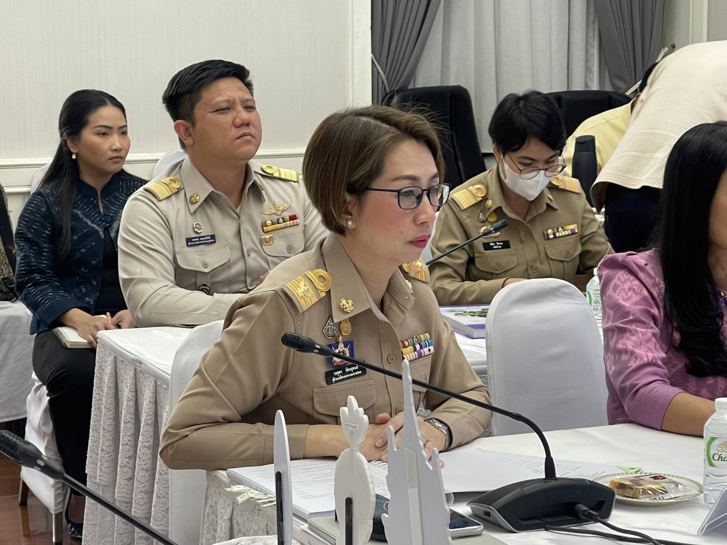 ประชุมหารือคณะทำงานสมาคมแม่บ้านมหาดไทยและสมาคมแม่บ้านตำรวจ เพื่อขับเคลื่อนบันทึกข้อตกลงความร่วมมือ โครงการบ้านนี้มีรัก ปลูกผักกินเอง การคัดแยกขยะในครัวเรือน การขับเคลื่อนธนาคารขยะฯ