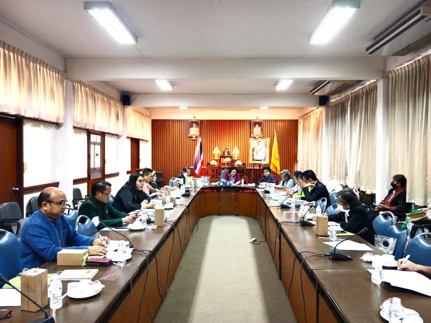 ประชุมหารือแนวทางการดำเนินการคัดเลือกหมู่บ้านหัตถกรรมดีเด่น ประจำปี 2567