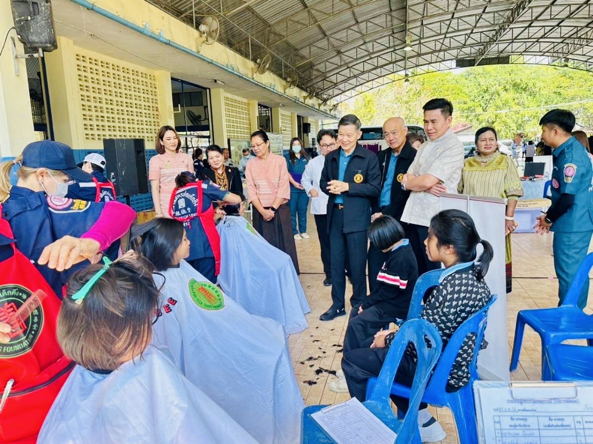 กรมการพัฒนาชุมชน ร่วมกับ มูลนิธิป่อเต็กตึ๊ง เดินหน้าพัฒนาคุณภาพชีวิตด้วยการสร้างความมั่นคงด้านอาชีพเพื่อแก้ปัญหาความยากจน ระยะที่ 3 ภาคตะวันออกเฉียงเหนือ พื้นที่จังหวัดอุบลราชธานี และจังหวัดศรีสะเกษ