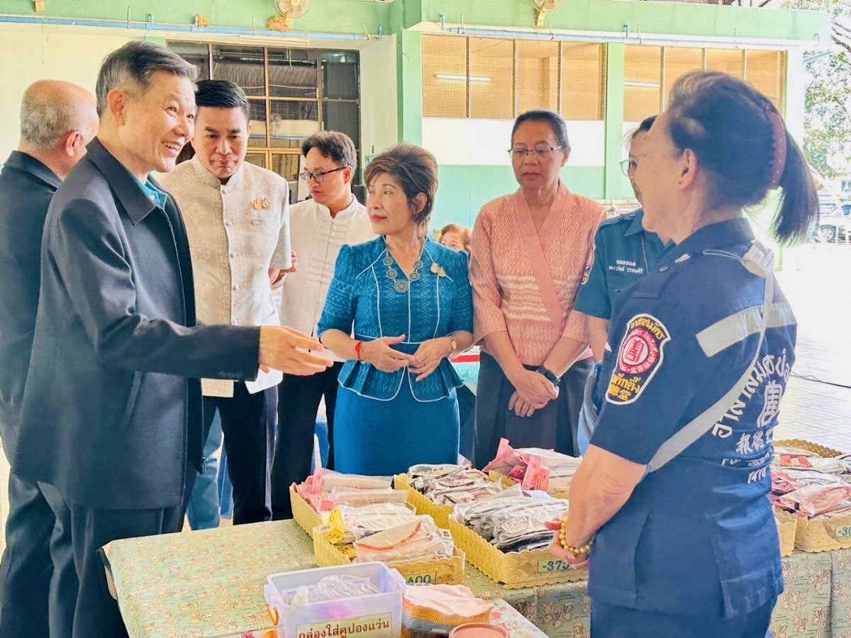 กรมการพัฒนาชุมชน ร่วมกับ มูลนิธิป่อเต็กตึ๊ง เดินหน้าพัฒนาคุณภาพชีวิตด้วยการสร้างความมั่นคงด้านอาชีพเพื่อแก้ปัญหาความยากจน ระยะที่ 3 ภาคตะวันออกเฉียงเหนือ พื้นที่จังหวัดอุบลราชธานี และจังหวัดศรีสะเกษ