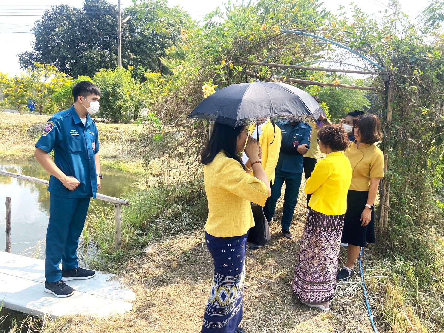 กรมการพัฒนาชุมชน กระทรวงมหาดไทย ร่วมกับ มูลนิธิป่อเต็กตึ๊ง ลงพื้นที่เพื่อจัดเก็บข้อมูลครัวเรือนยากจนเป้าหมาย อำเภอเสาไห้ จังหวัดสระบุรี