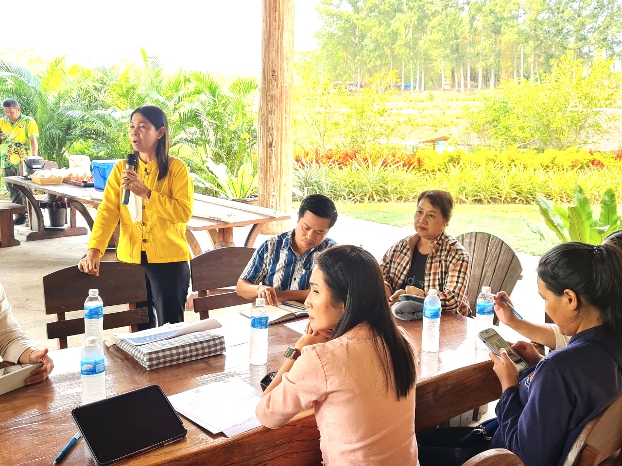 กิจกรรมถอดบทเรียนความสำเร็จ และ ถ่ายทำตัวอย่างการจัดเวทีบูรณาการแผนพัฒนาตำบล เพื่อจัดทำสื่อการเรียนรู้ประกอบบทเรียน E-Learning ณ ตำบลบางพระ อำเภอศรีราชา จังหวัดชลบุรี