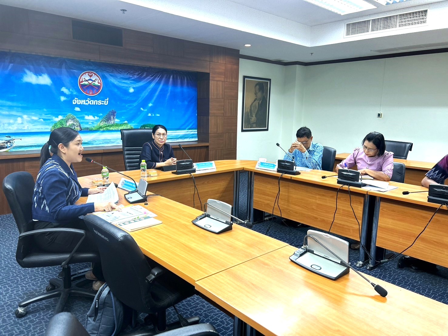 สสช.ลงพื้นที่ติดตามสนับสนุนการดำเนินงานศูนย์เรียนรู้การพัฒนาคุณภาพชีวิตตามหลักทฤษฎีใหม่ ประยุกต์สู่ “โคก หนอง นา” จังหวัดกระบี่