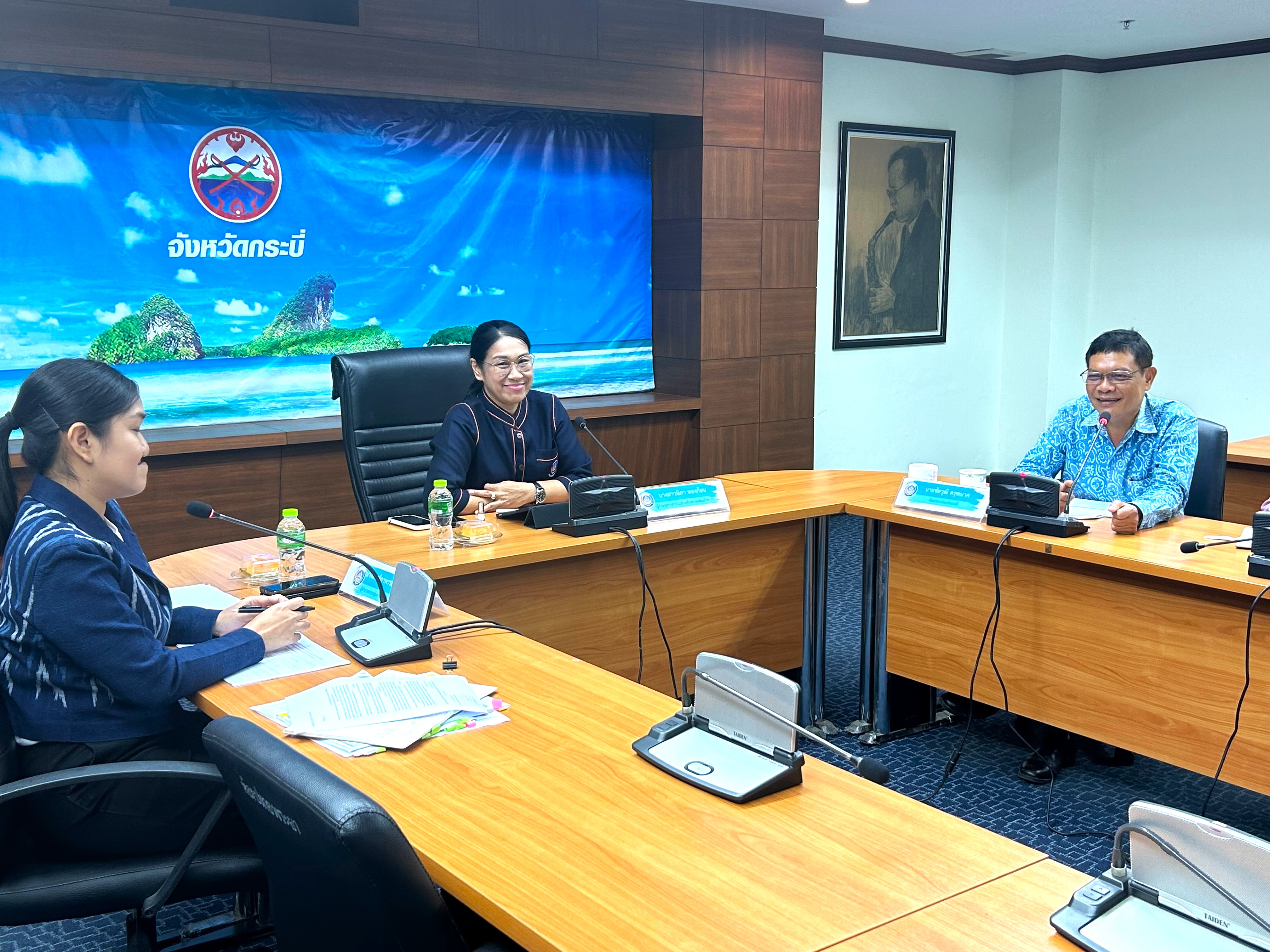 สสช.ลงพื้นที่ติดตามสนับสนุนการดำเนินงานศูนย์เรียนรู้การพัฒนาคุณภาพชีวิตตามหลักทฤษฎีใหม่ ประยุกต์สู่ “โคก หนอง นา” จังหวัดกระบี่