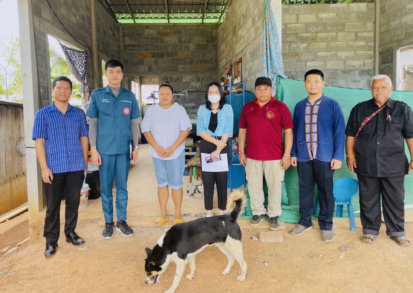กรมการพัฒนาชุมชน ร่วมกับ มูลนิธิป่อเต็กตึ้ง ลงพื้นที่จัดเก็บข้อมูลครัวเรือนยากจนเป้าหมายสนับสนุนวัสดุอุปกรณ์ประกอบอาชีพ จังหวัดหนองคาย