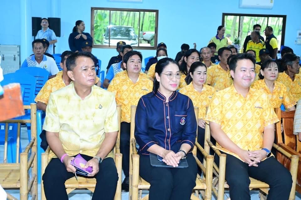 ปลัดมหาดไทย ลงพื้นที่ตรวจติดตามการขับเคลื่อนหมู่บ้านคชานุรักษ์ บ้านเขาใหญ่