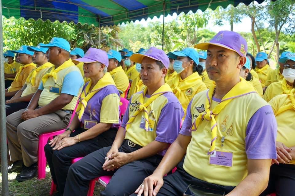 หัวหน้าผู้ตรวจราชการกรม เป็นประธานโครงการขยายผลการพัฒนาพื้นที่ต้นแบบการพัฒนาคุณภาพชีวิตตามหลักทฤษฎีใหม่ ประยุกต์สู่ “โคก หนอง นา“ เฉลิมพระเกียรติ พระบาทสมเด็จพระเจ้าอยู่หัว กิจกรรม ”เอามื้อสามัคคี ทำความดี ถวายเป็นพระราชกุศล“ ณ จังหวัดเพชรบุรี