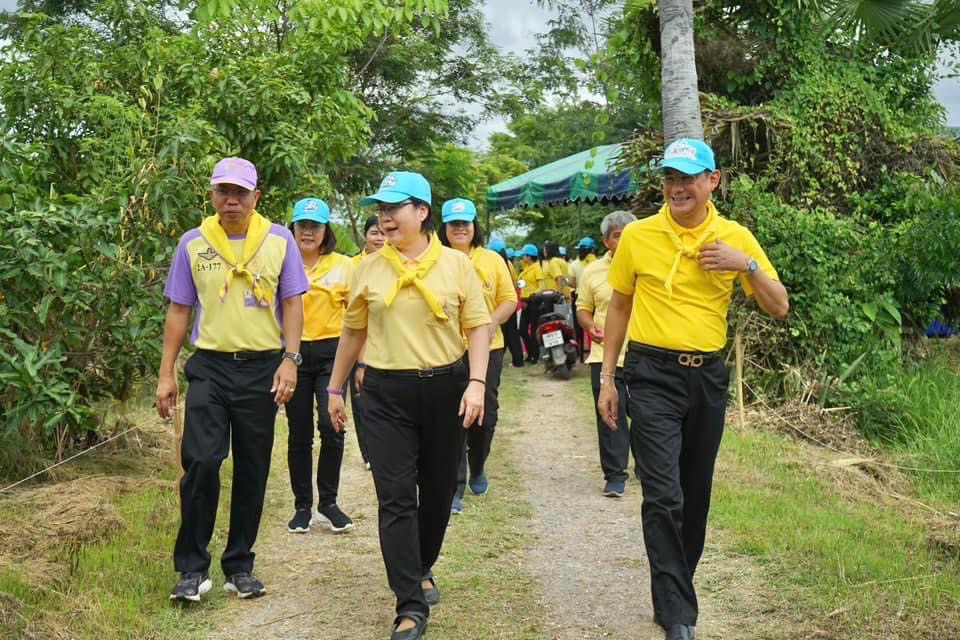 หัวหน้าผู้ตรวจราชการกรม เป็นประธานโครงการขยายผลการพัฒนาพื้นที่ต้นแบบการพัฒนาคุณภาพชีวิตตามหลักทฤษฎีใหม่ ประยุกต์สู่ “โคก หนอง นา“ เฉลิมพระเกียรติ พระบาทสมเด็จพระเจ้าอยู่หัว กิจกรรม ”เอามื้อสามัคคี ทำความดี ถวายเป็นพระราชกุศล“ ณ จังหวัดเพชรบุรี